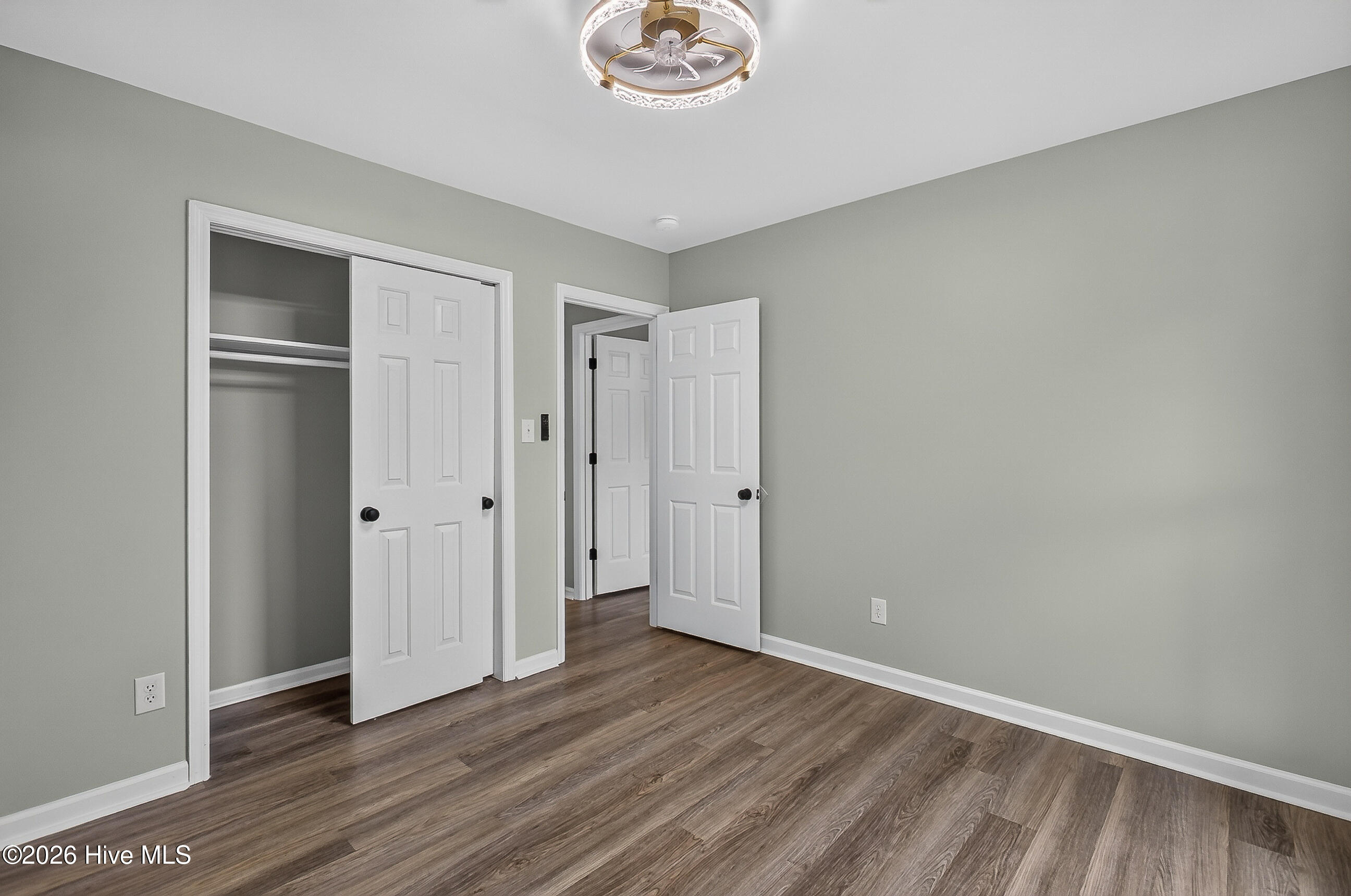 809 Deblea Court Property Photo 17