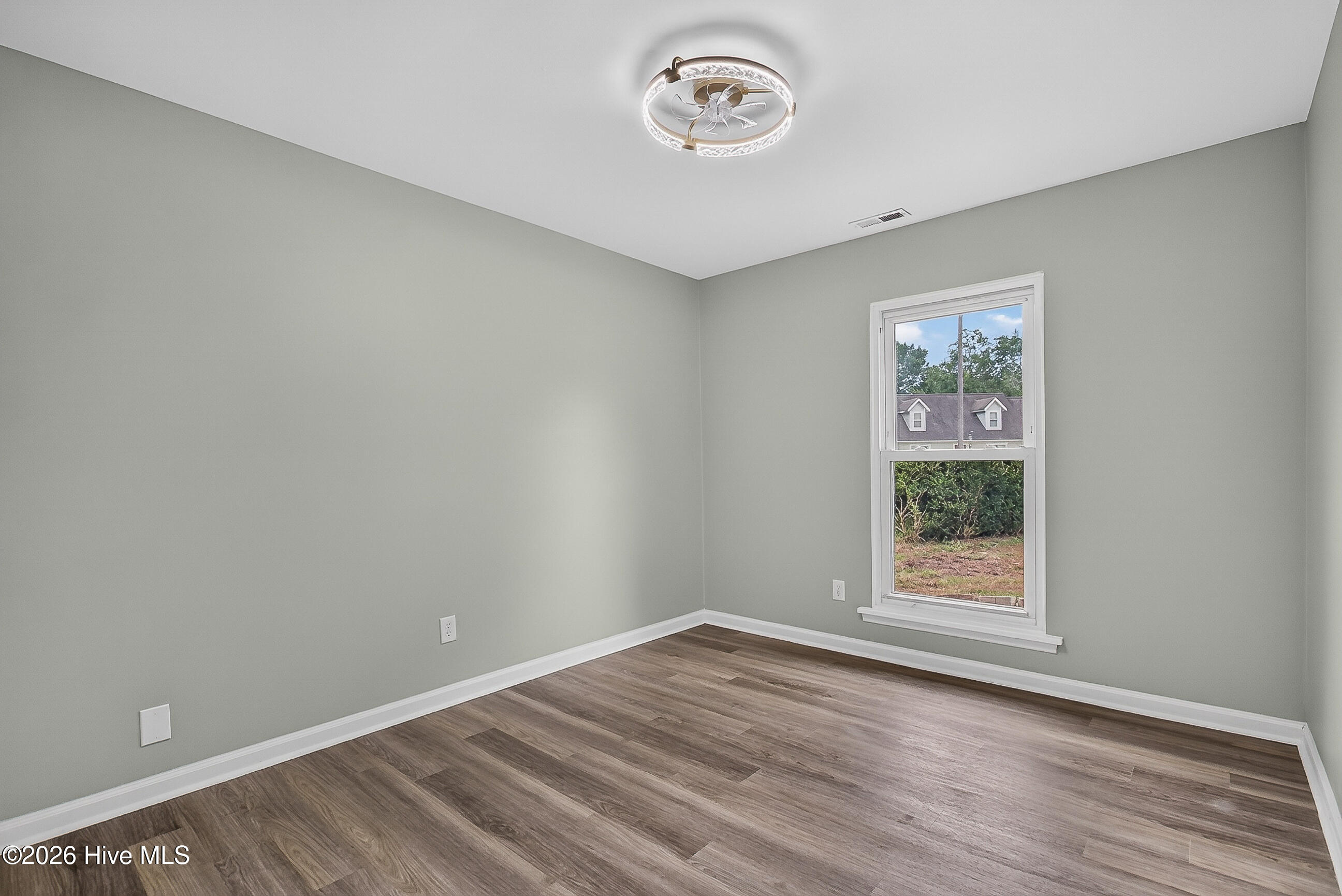 809 Deblea Court Property Photo 20