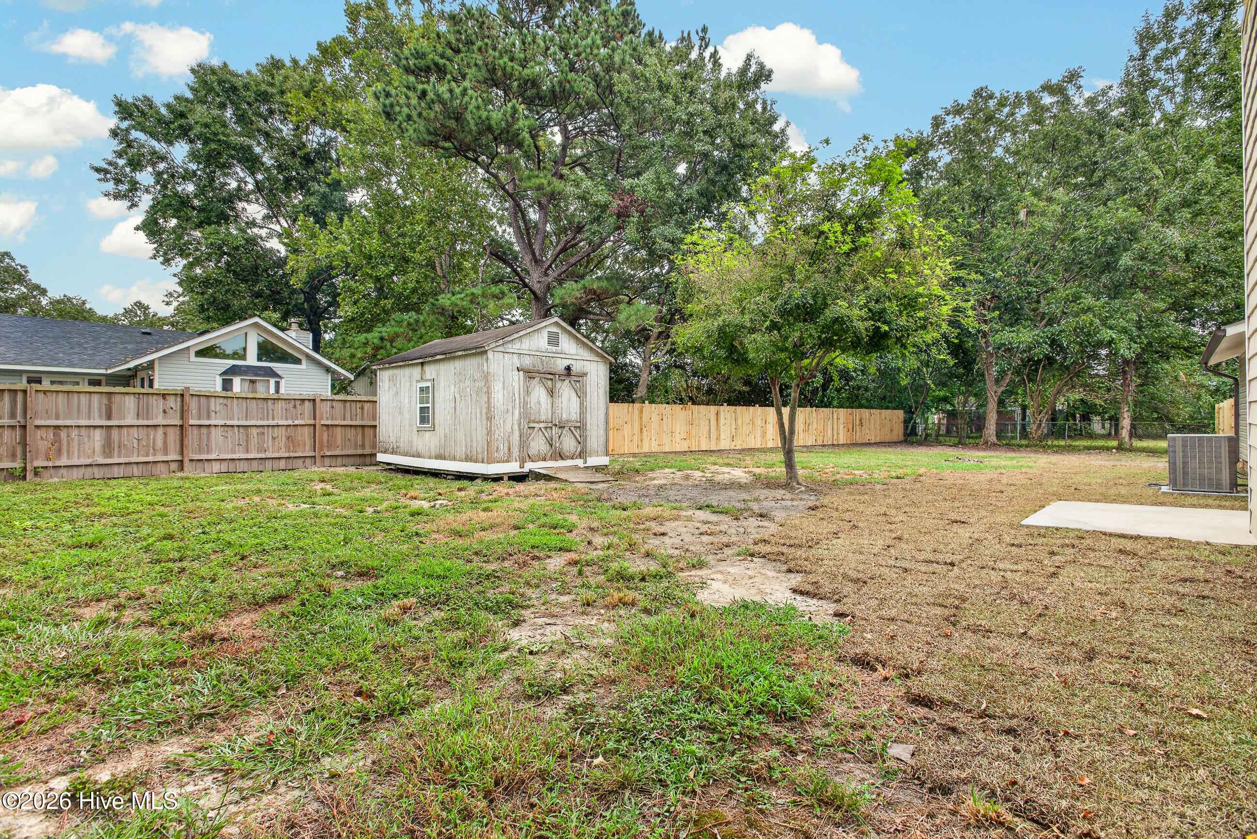 809 Deblea Court Property Photo 23