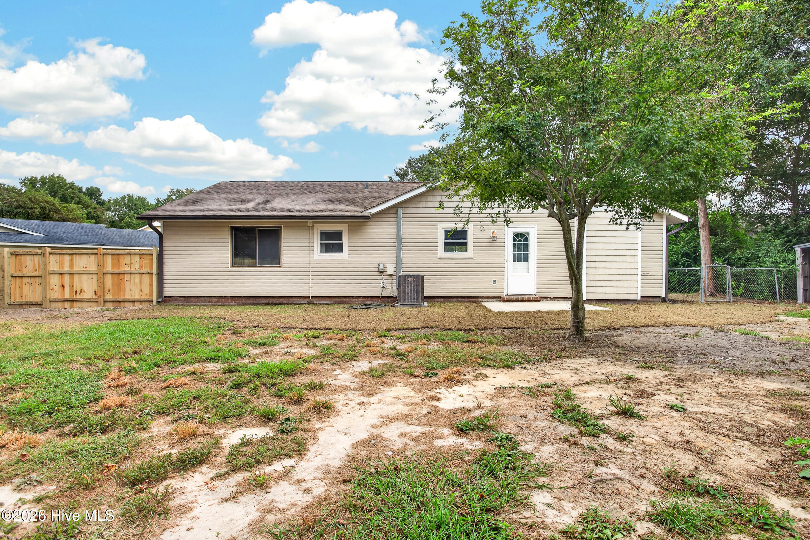 809 Deblea Court Property Photo 24