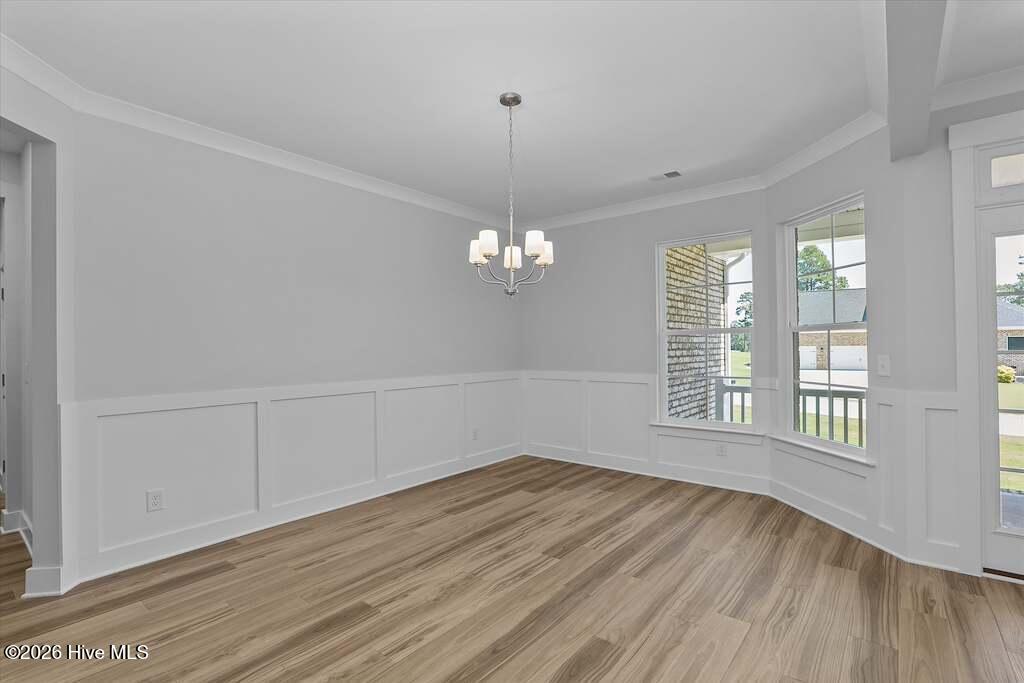 698 Callaway Drive Property Photo 3