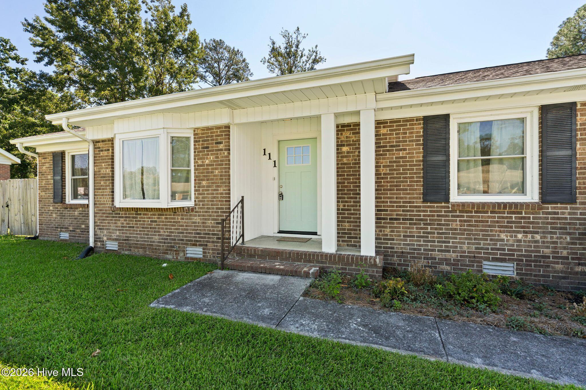111 Ronny Court Property Photo 2