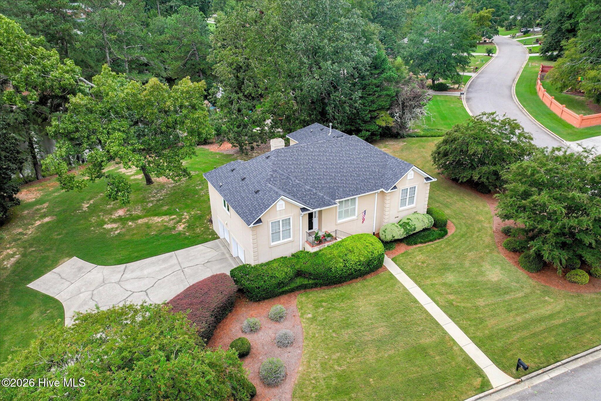 233 Old Mill Rd Road Property Photo 4