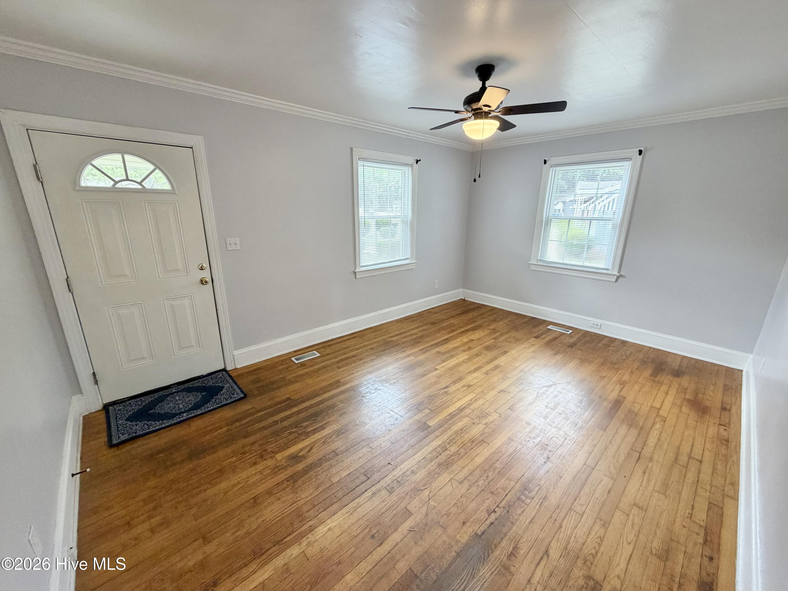 1124 Pitt Street Property Photo 3