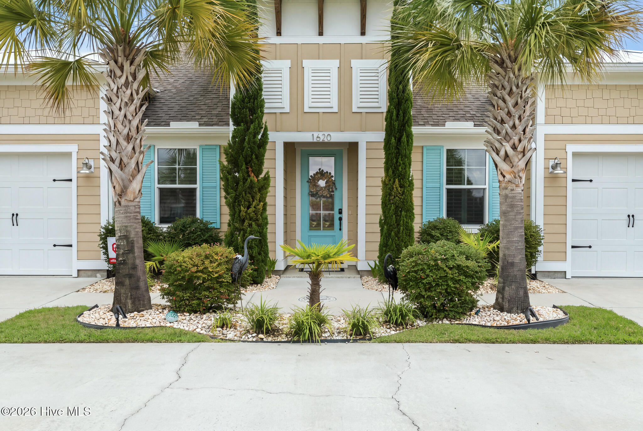 1620 Harbour Place Drive Property Photo 4