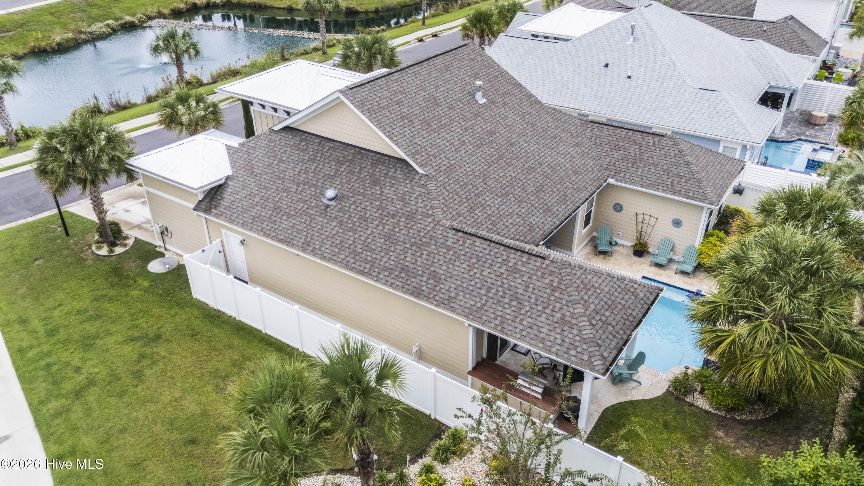 1620 Harbour Place Drive Property Photo 9