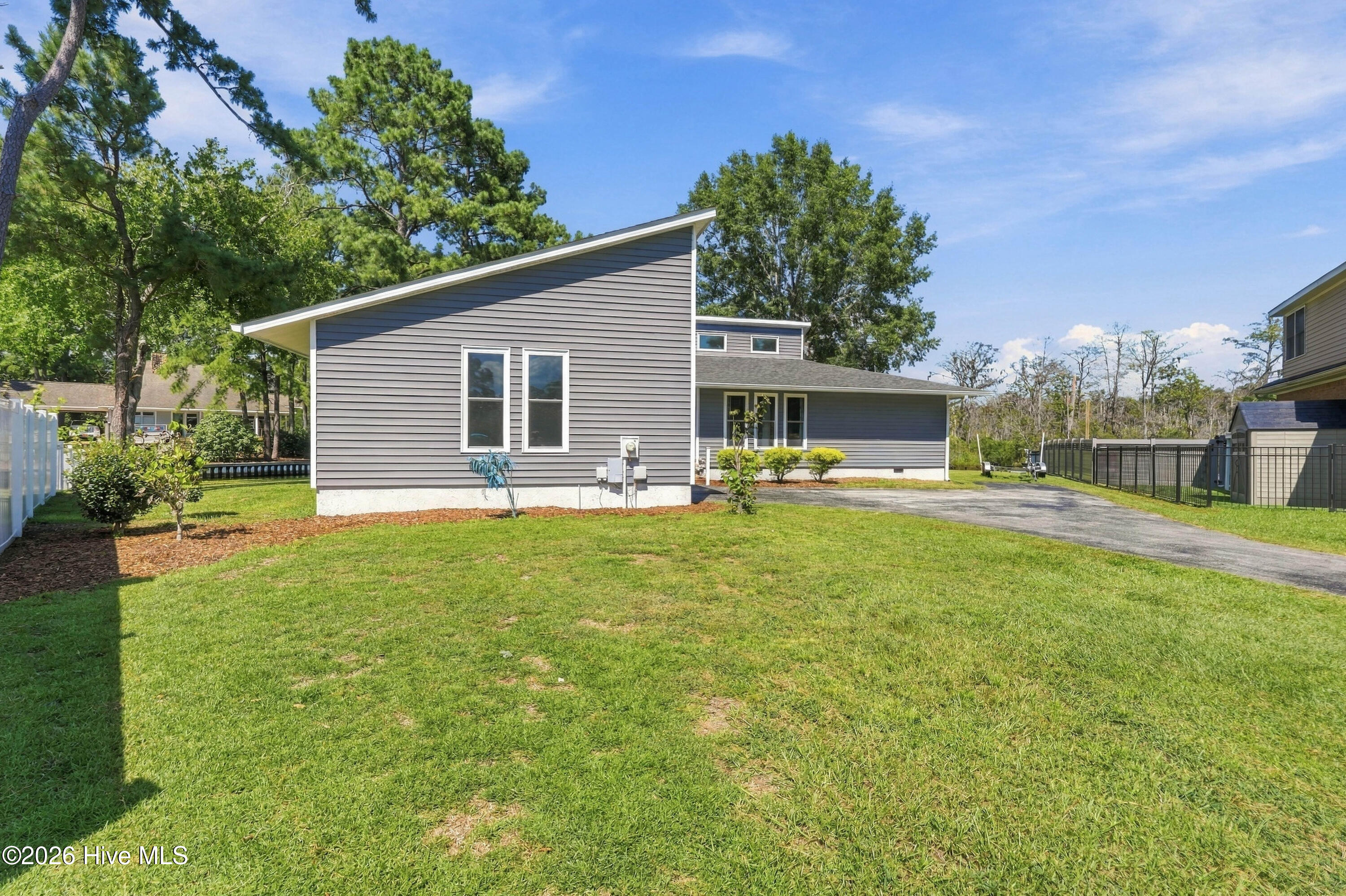107 Knotline Road Property Photo 4