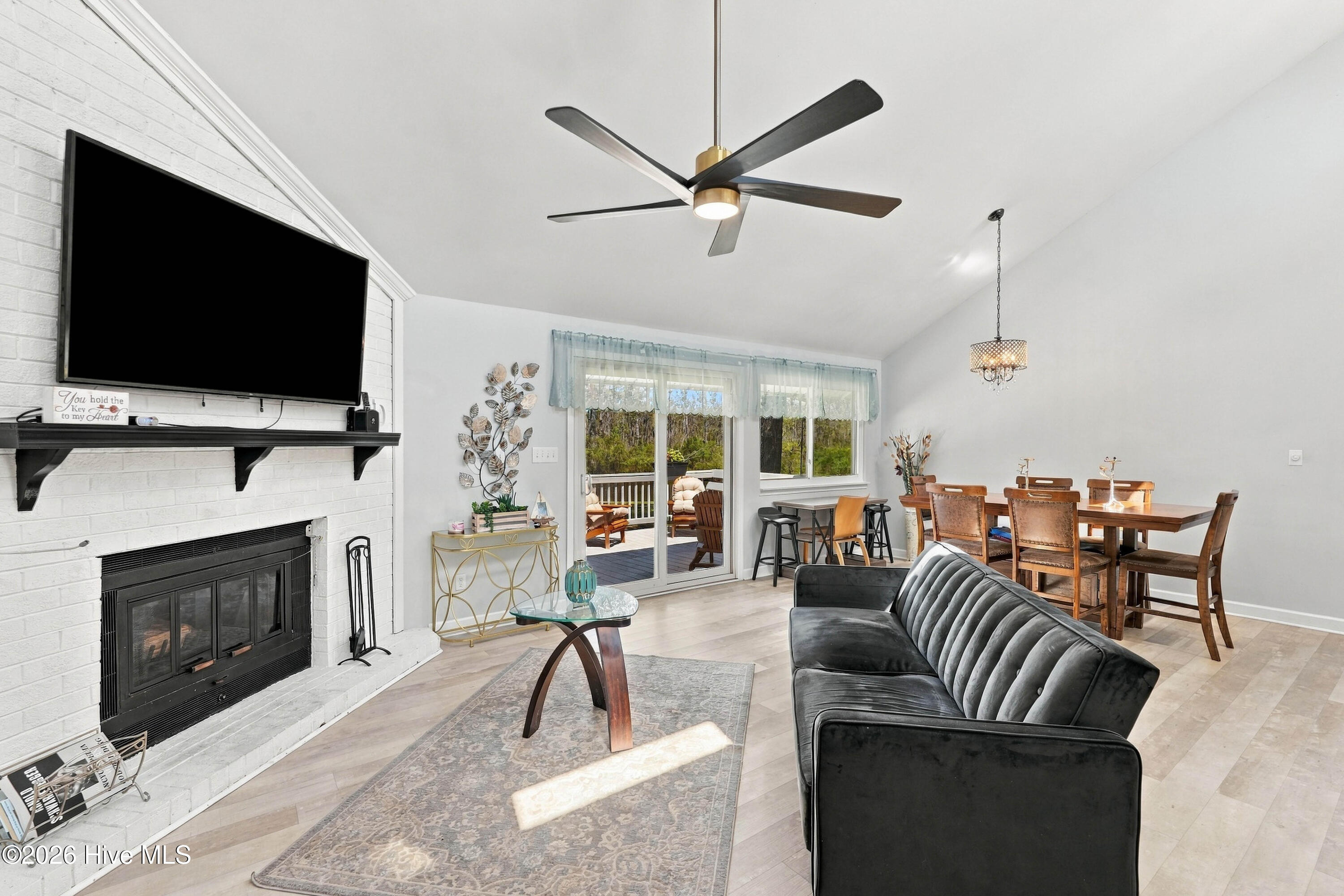 107 Knotline Road Property Photo 8