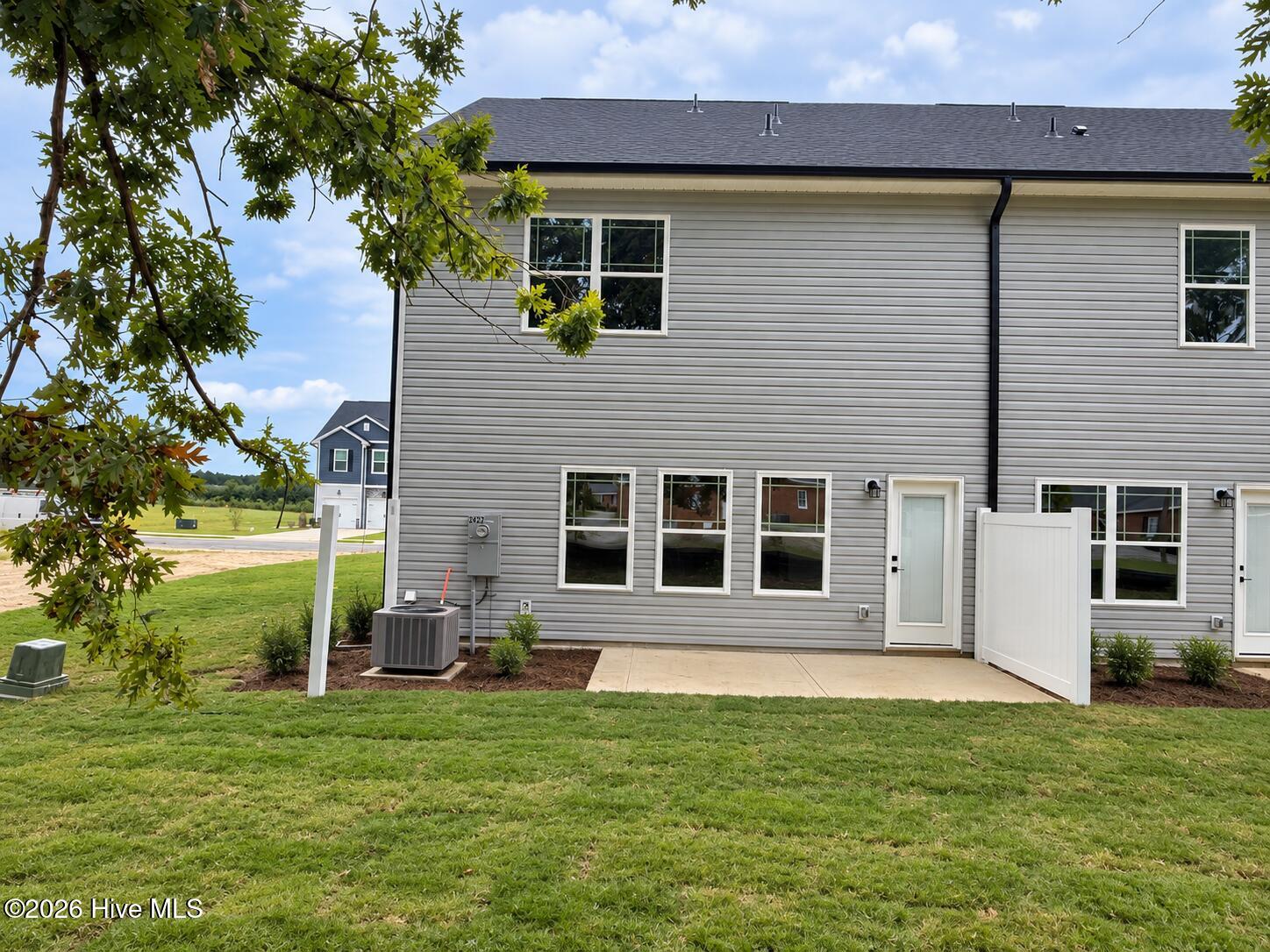 2022 Tharrington Way Property Photo 21