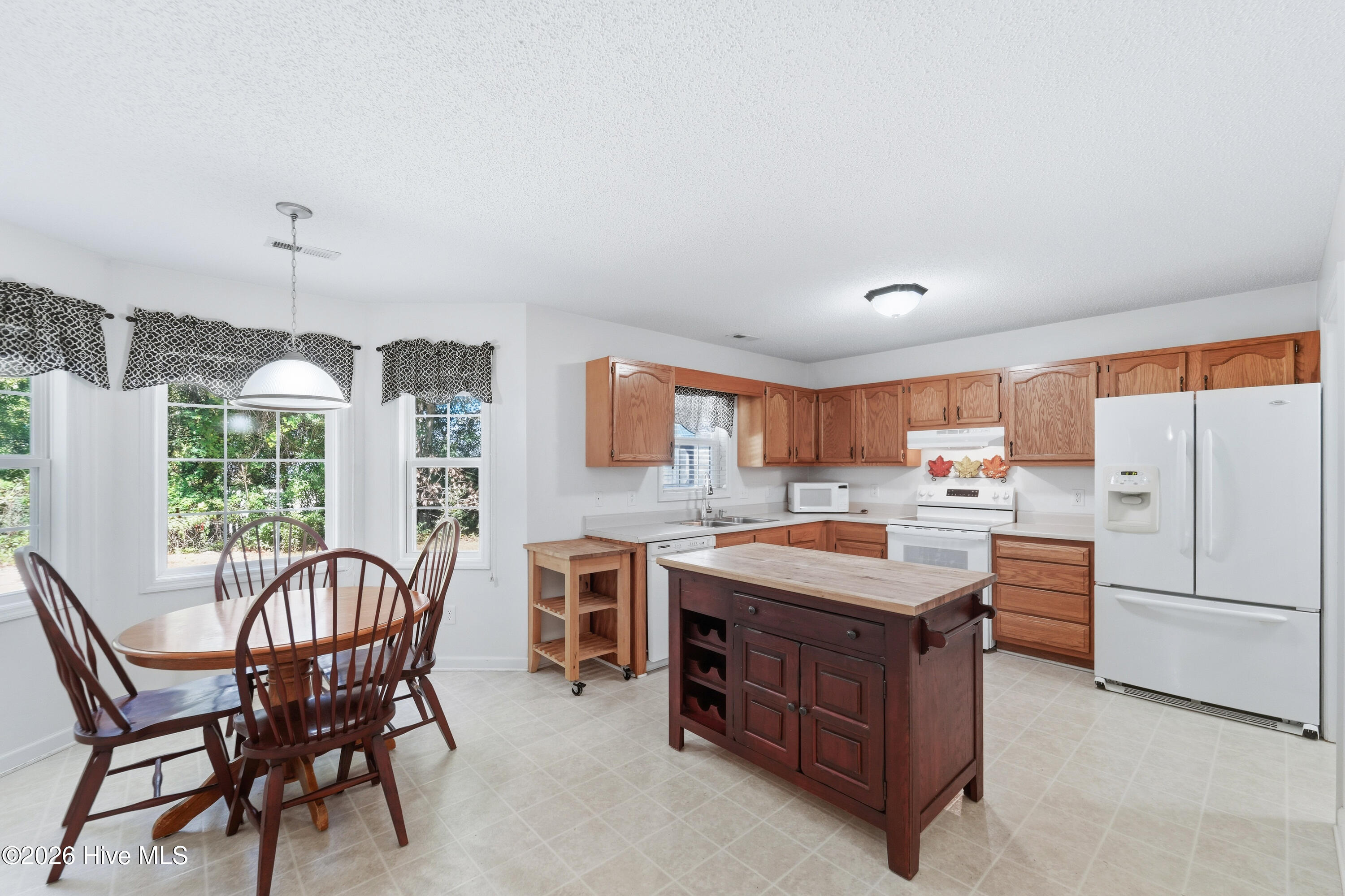 147 Bayshore Drive Property Photo 14