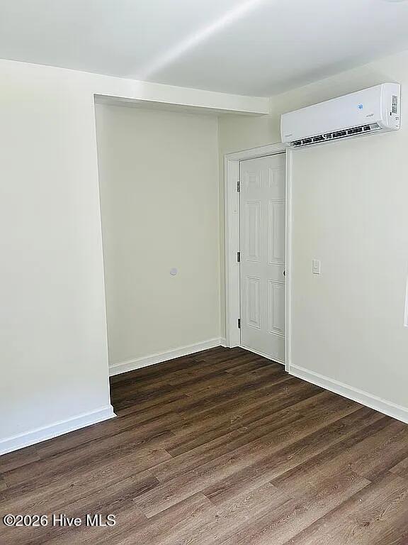 329 Gum Street Property Photo 7