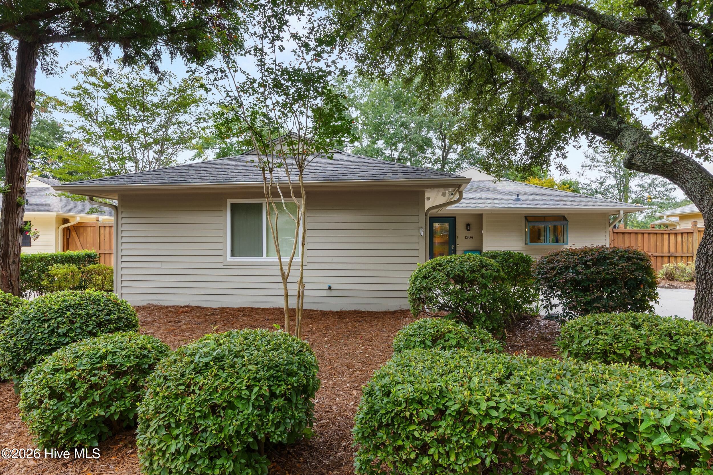 1304 Two Mile Circle E Property Photo 2