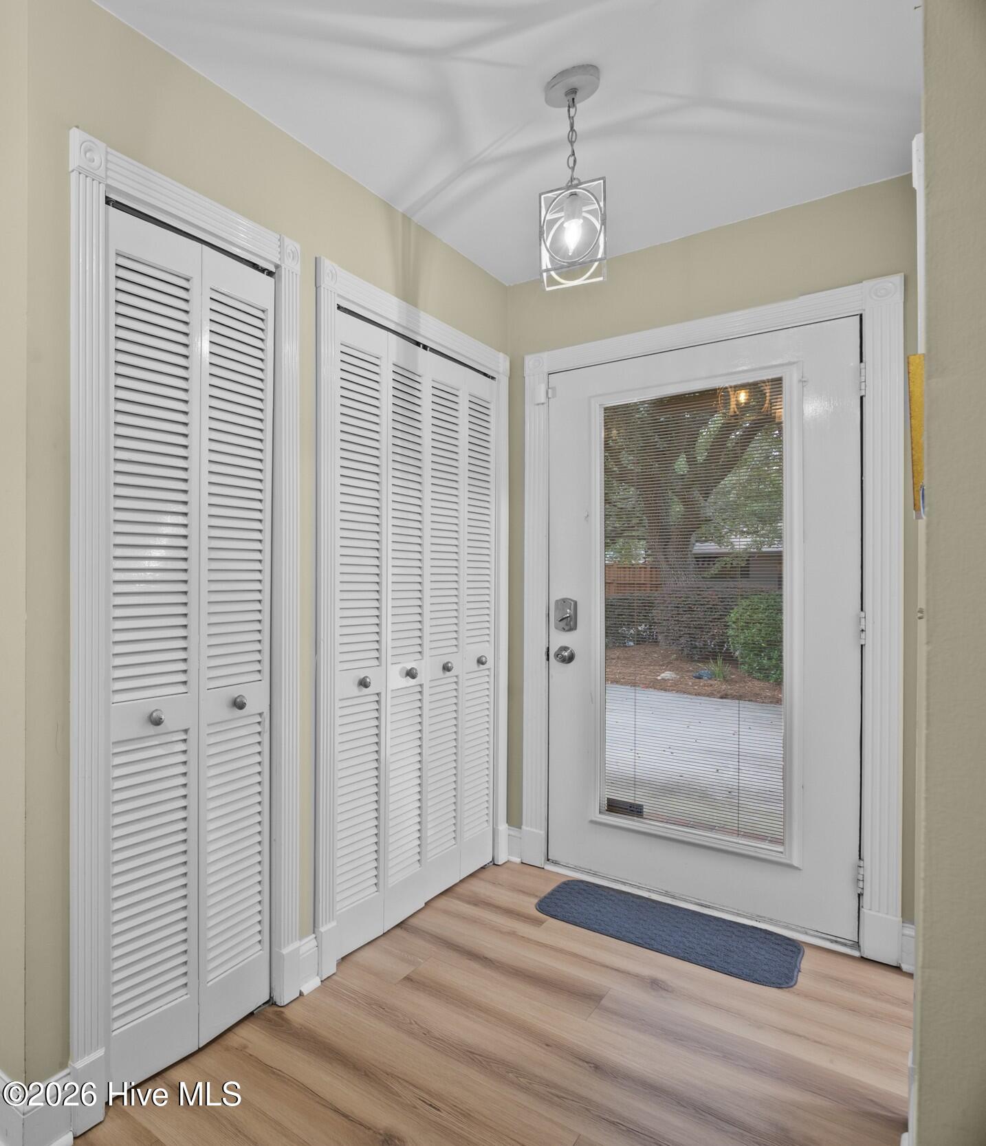 1304 Two Mile Circle E Property Photo 6