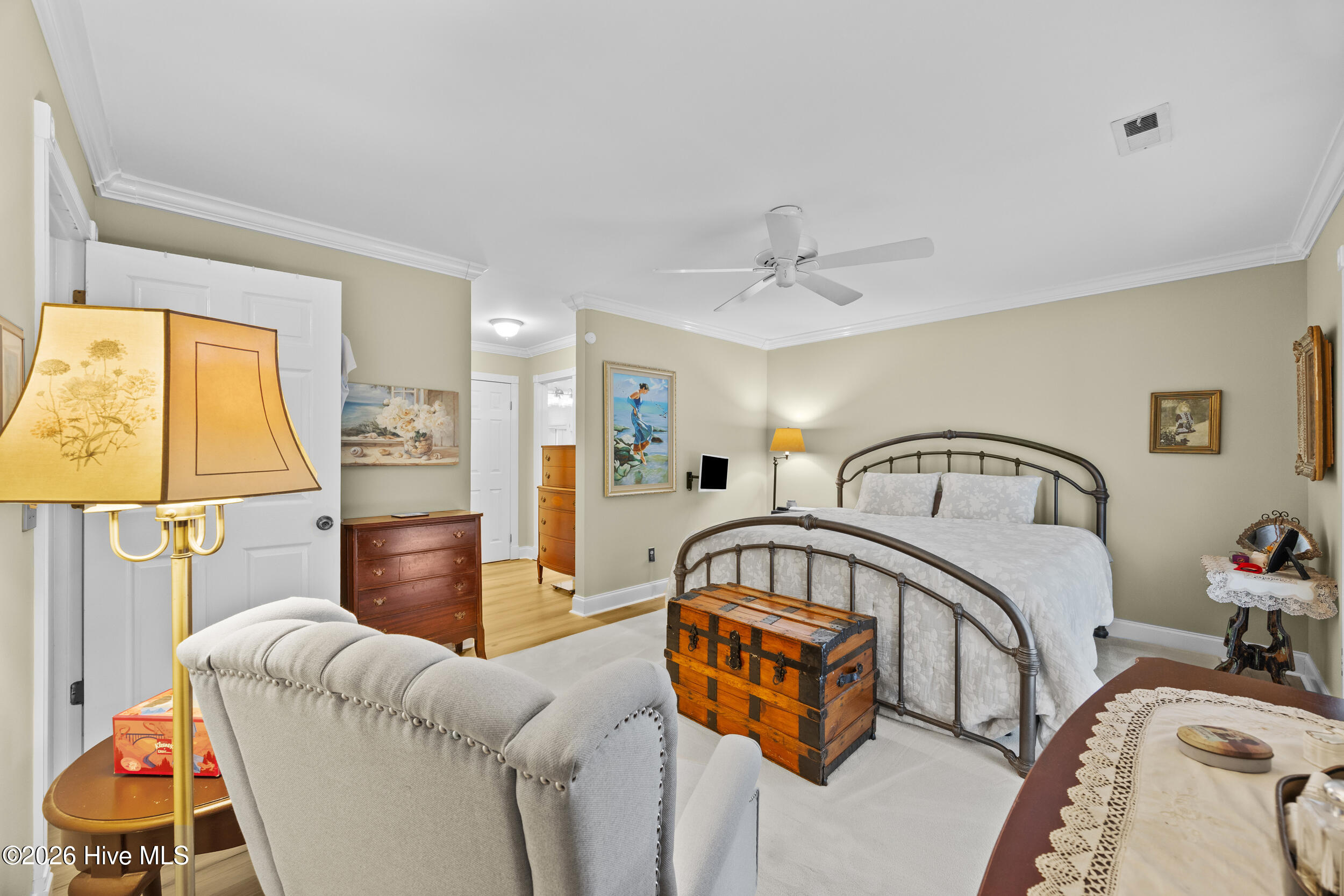1304 Two Mile Circle E Property Photo 8