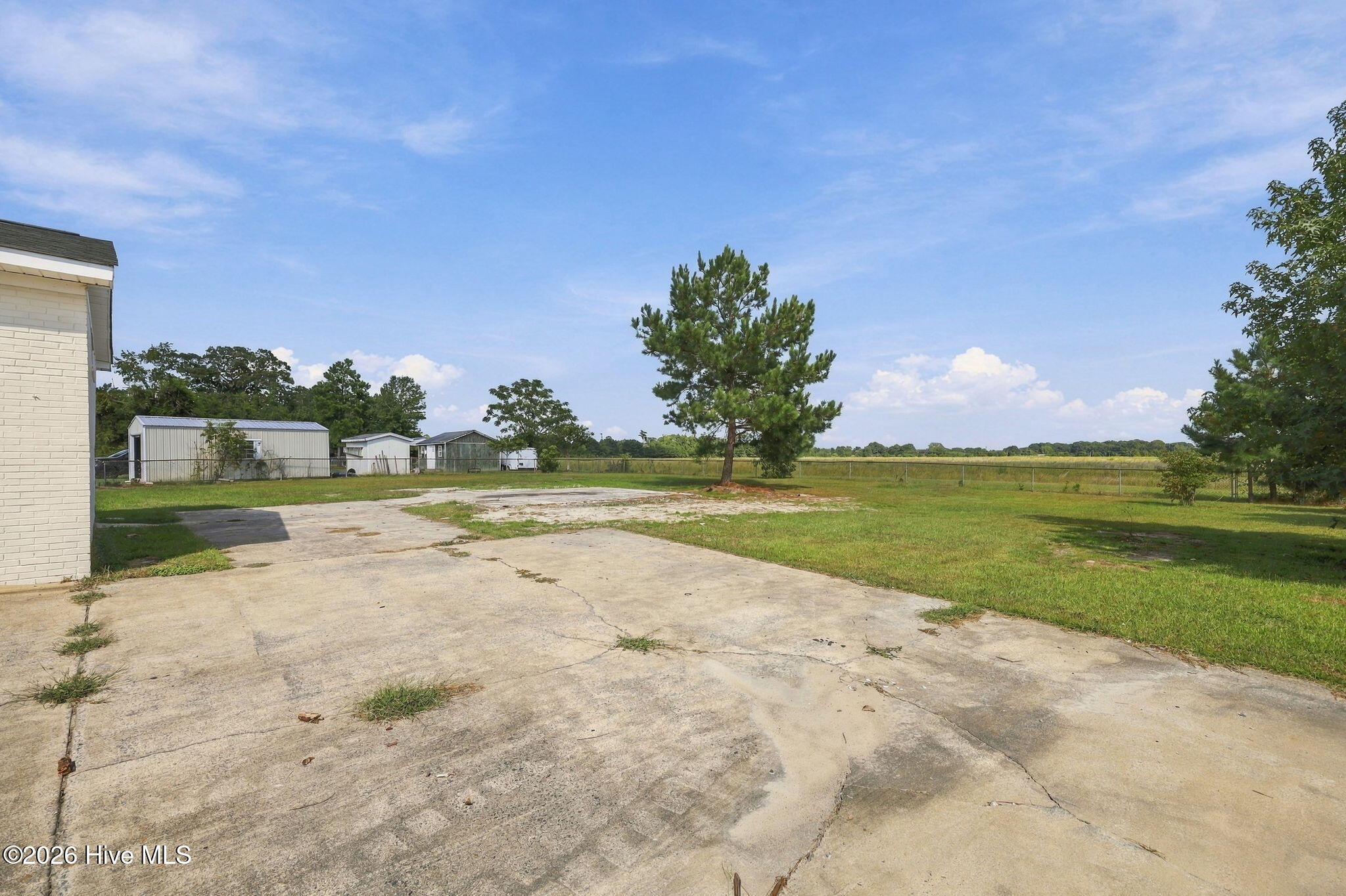 104 Oak Grove Avenue Property Photo 36