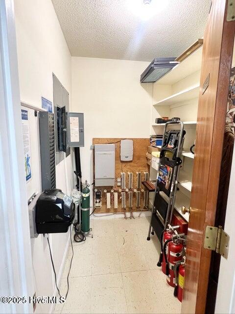 140 N Englewood Drive Property Photo 13