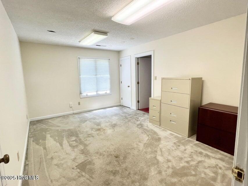140 N Englewood Drive Property Photo 24