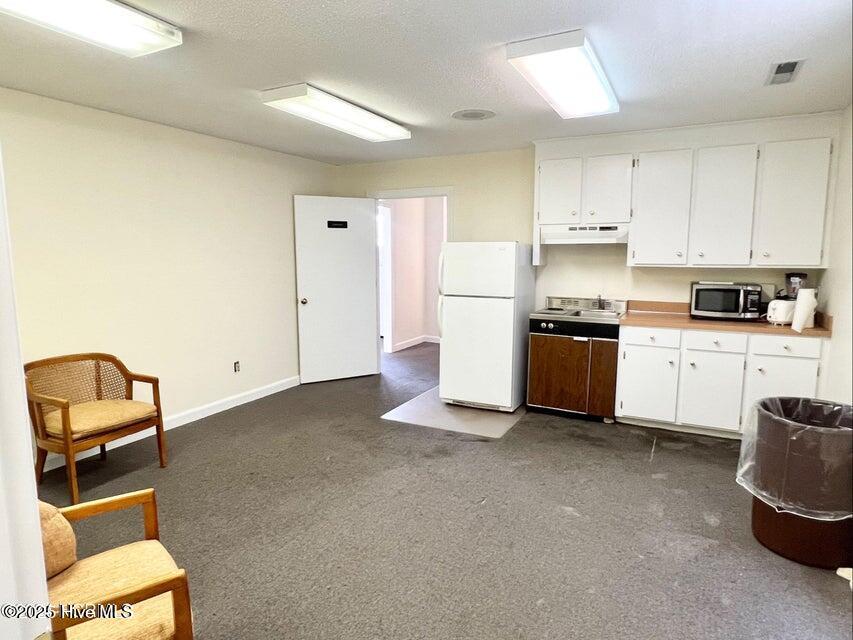 140 N Englewood Drive Property Photo 26