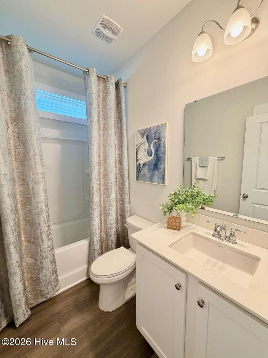 425 Edgewater Way Property Photo 21