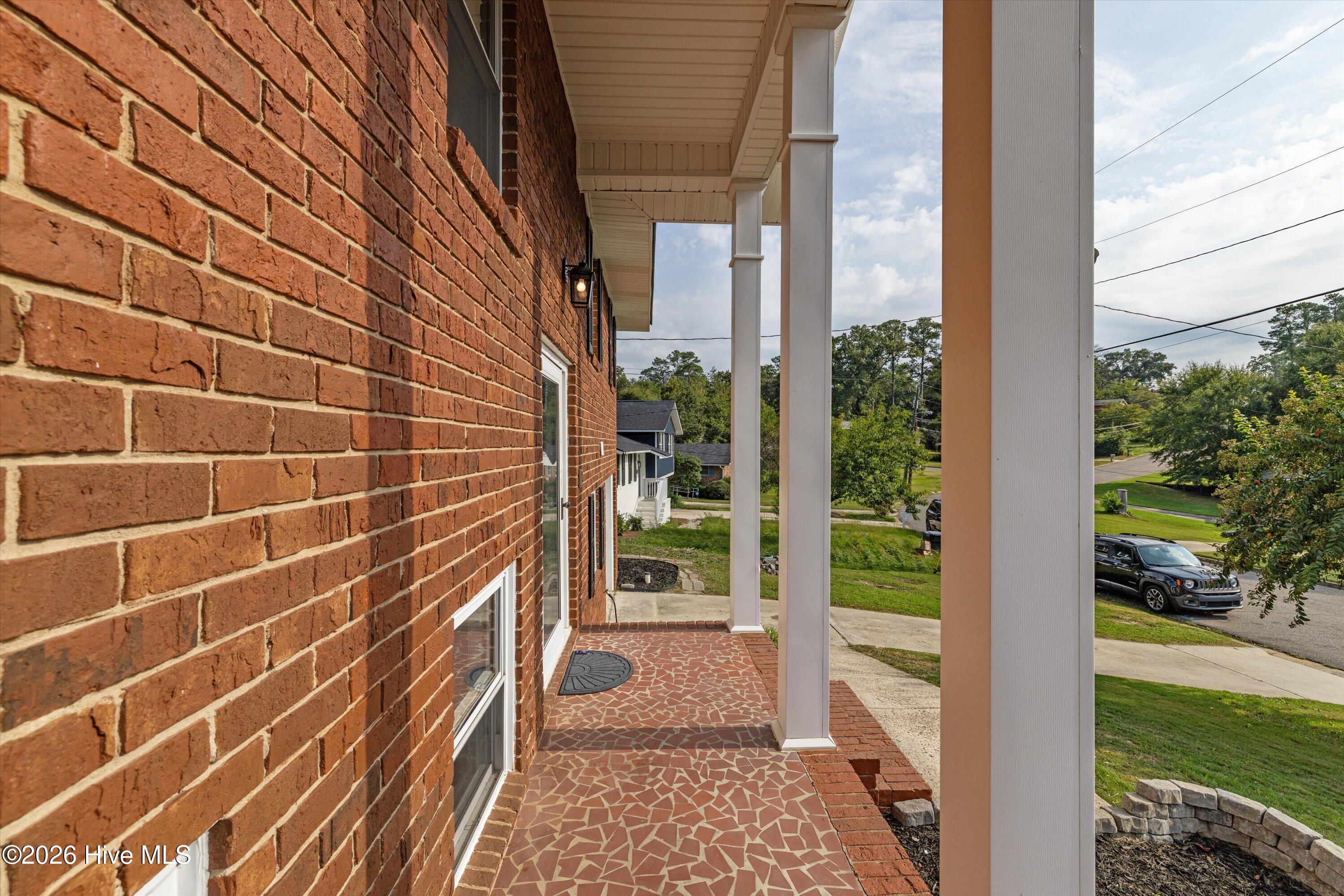 3529 Mount Vernon Drive Property Photo 4