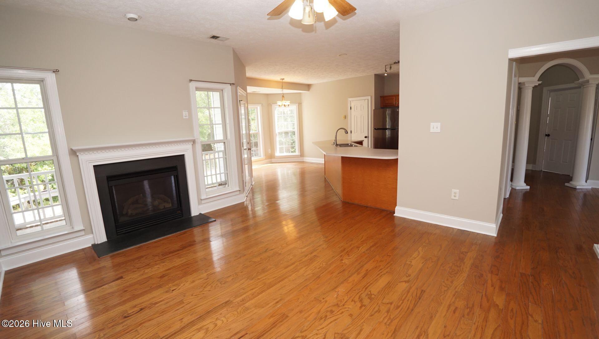109 Long Leaf Drive Property Photo 4