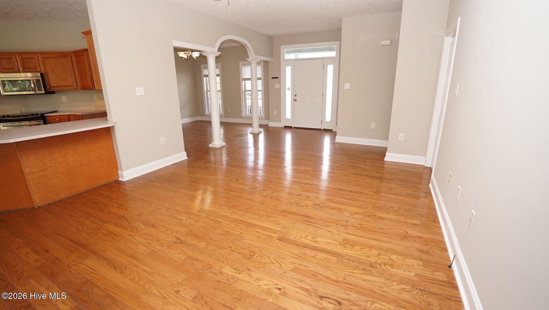 109 Long Leaf Drive Property Photo 5