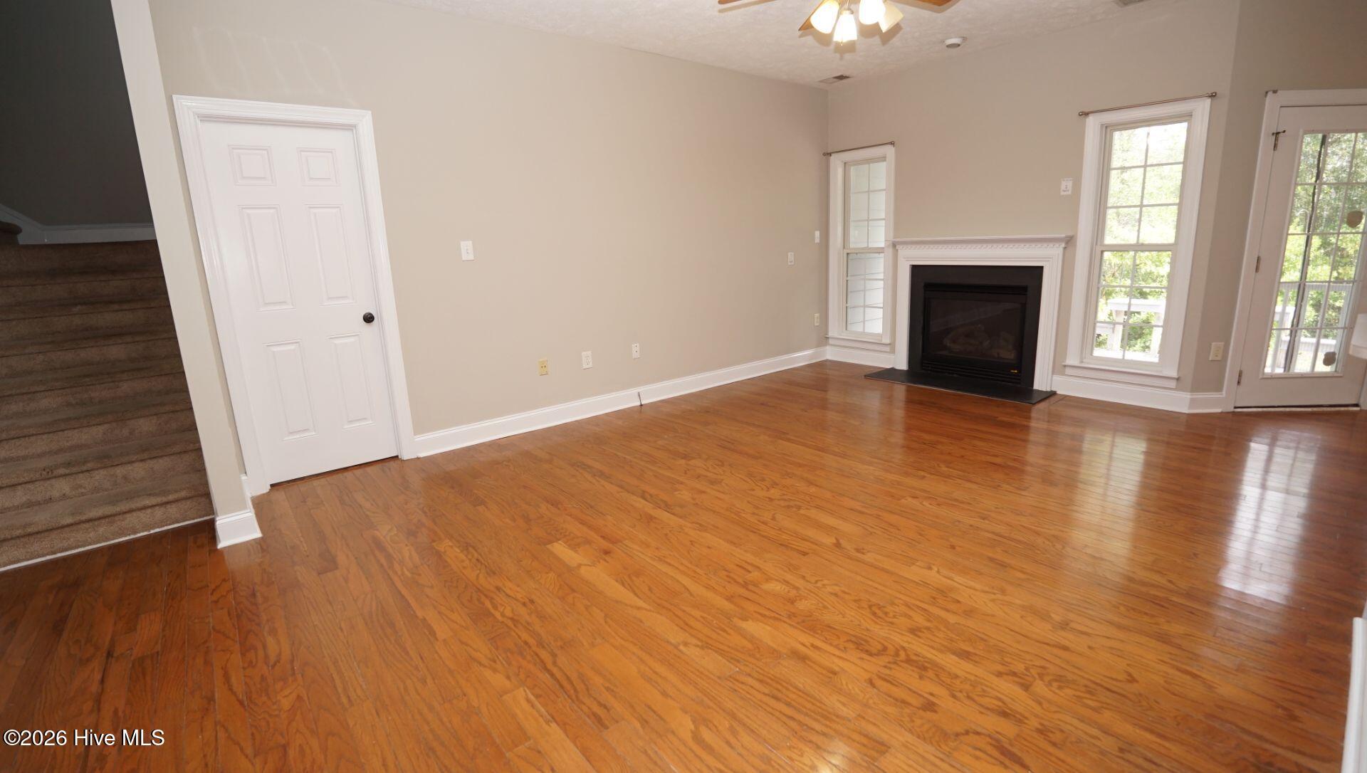 109 Long Leaf Drive Property Photo 6