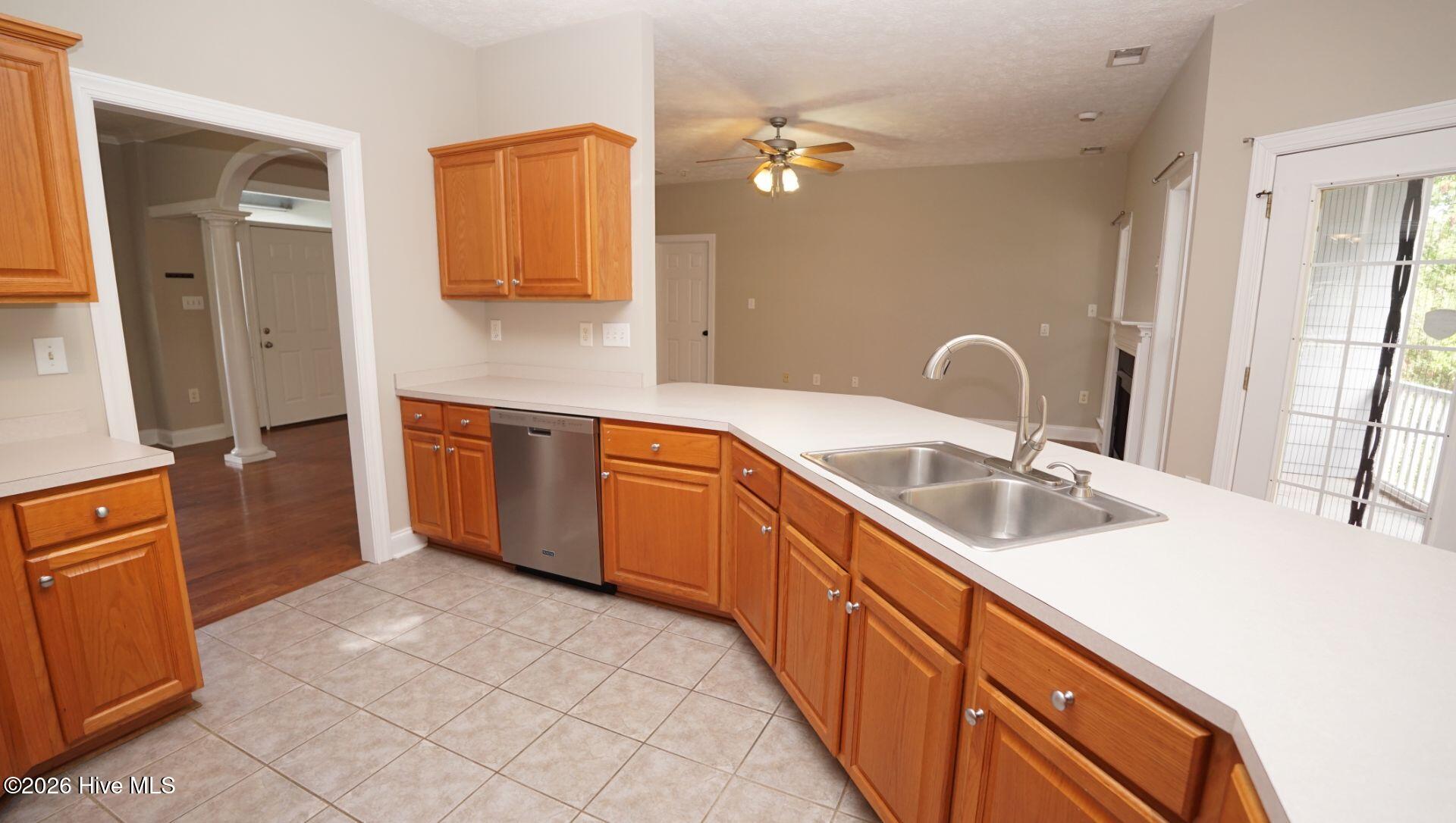 109 Long Leaf Drive Property Photo 12
