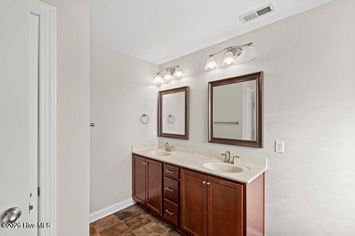 408 Canvasback Lane Property Photo 28