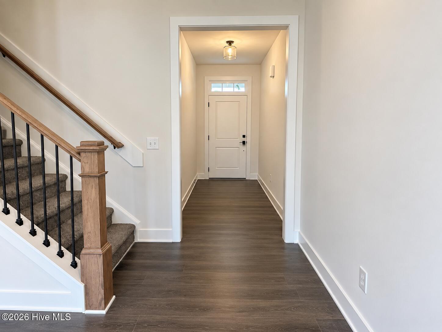 2028 Tharrington Way Property Photo 4