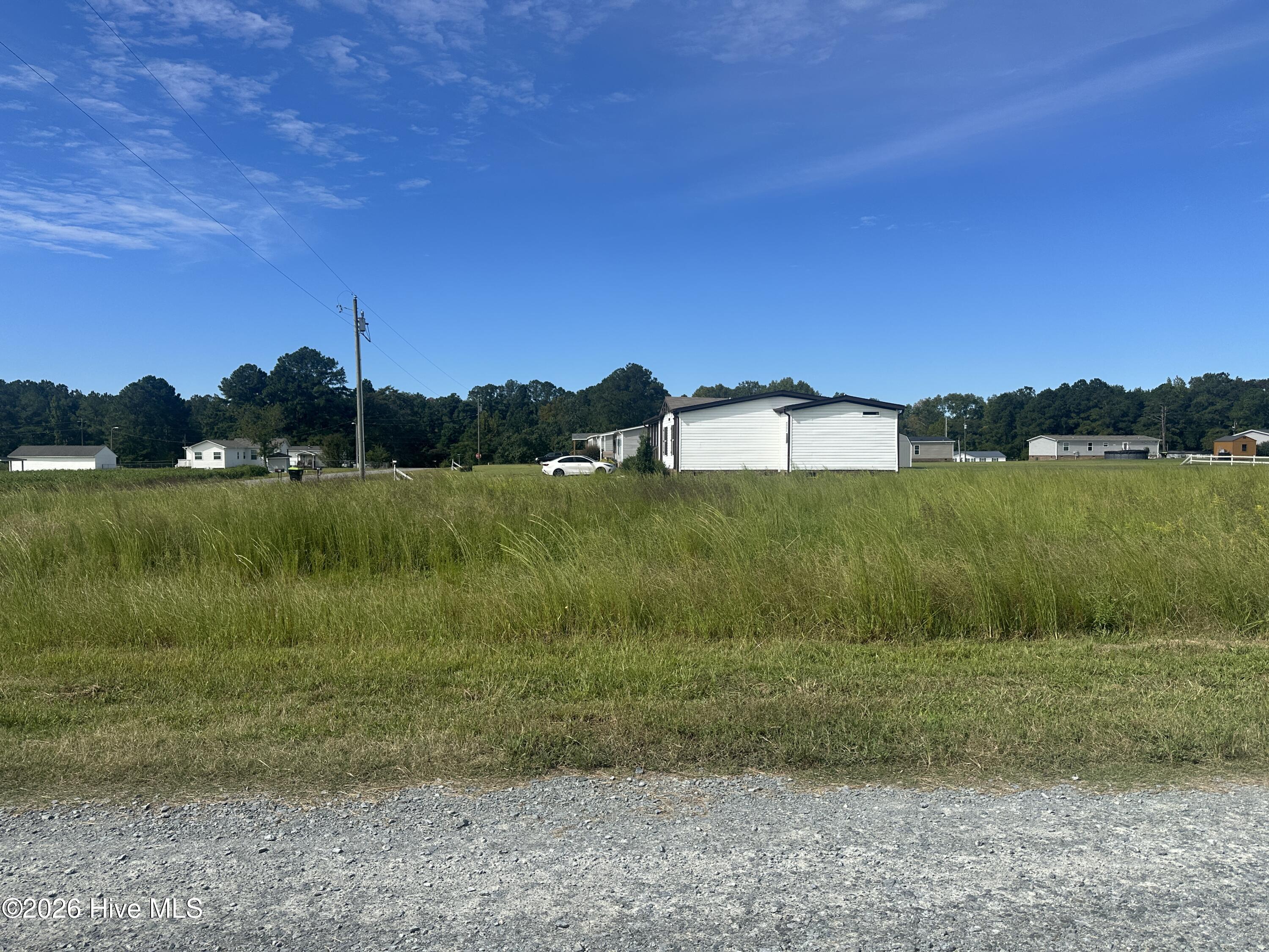 77 3a Old Daughtry Road Property Photo 1