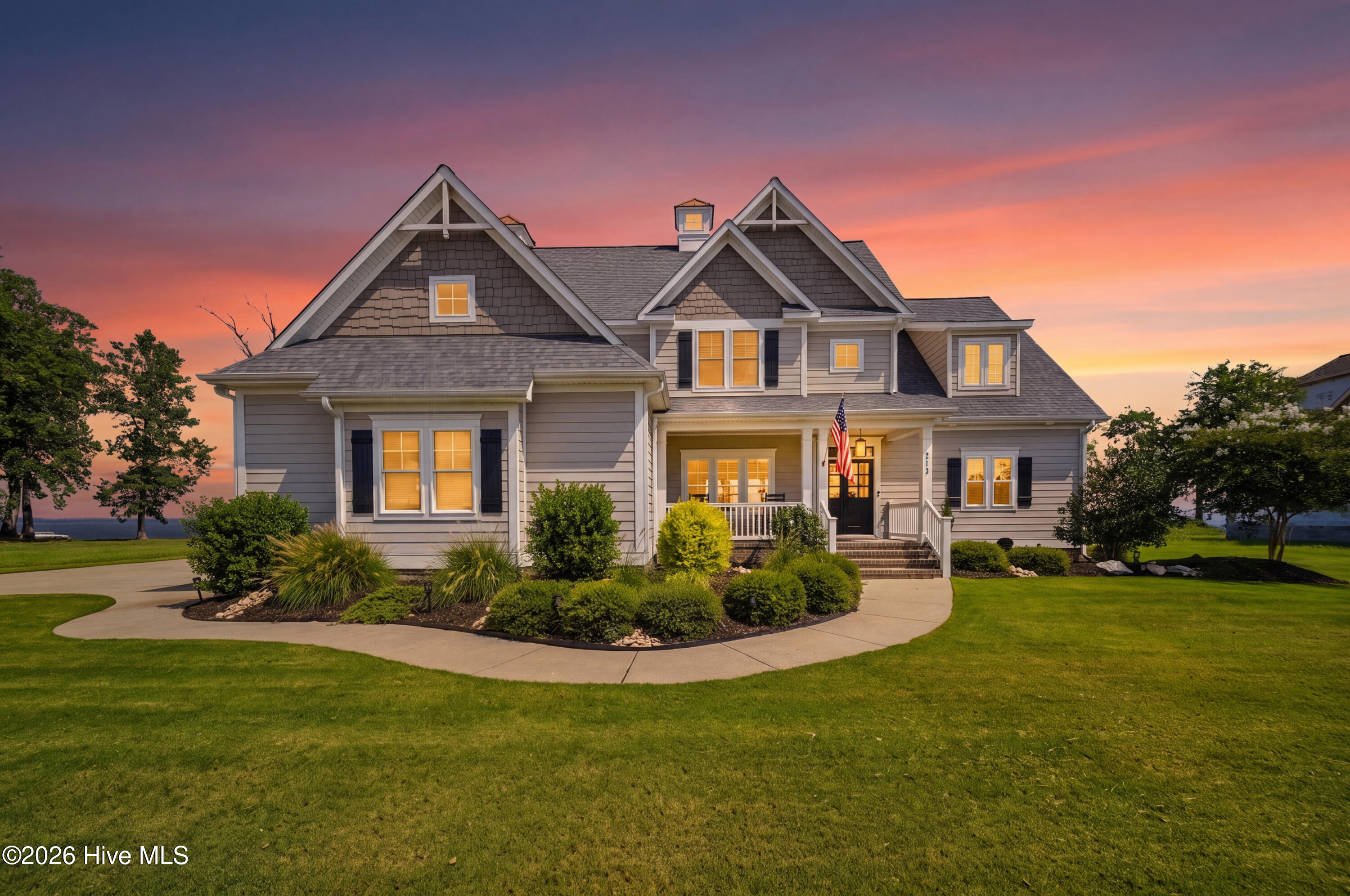 213 Majestic Circle Property Photo 1