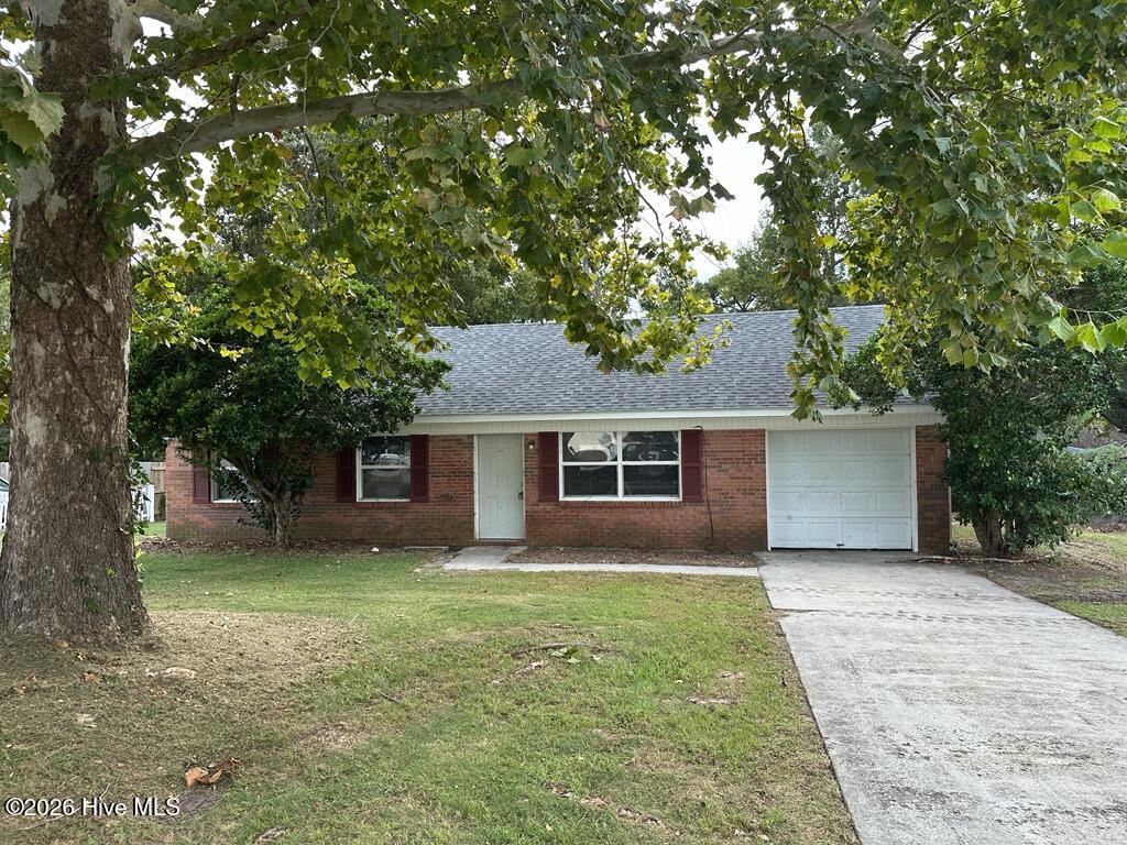 506 Parkway Court Property Photo 1
