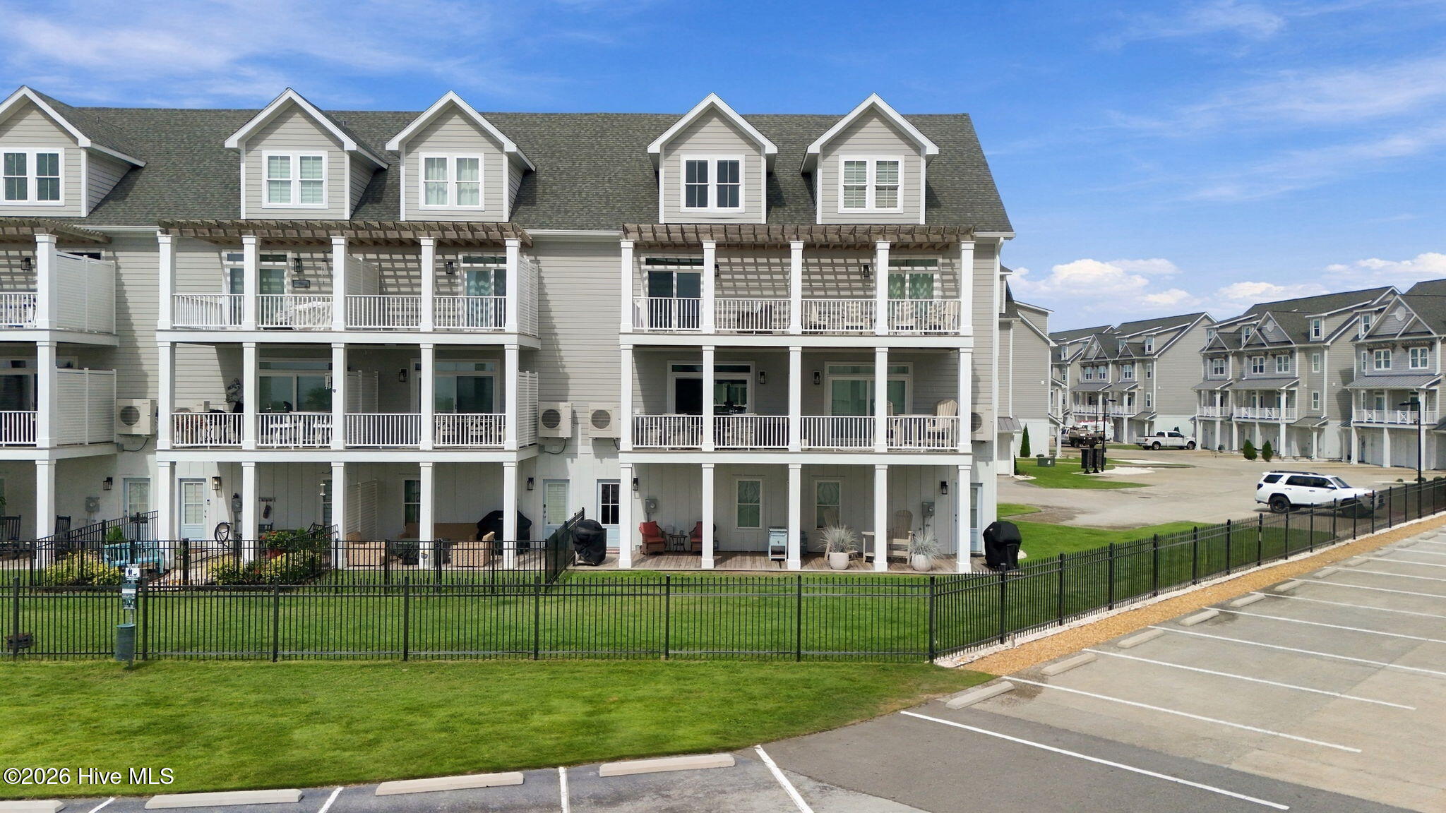 200 Olde Towne Yacht Club Drive Unit 7 Property Photo 3