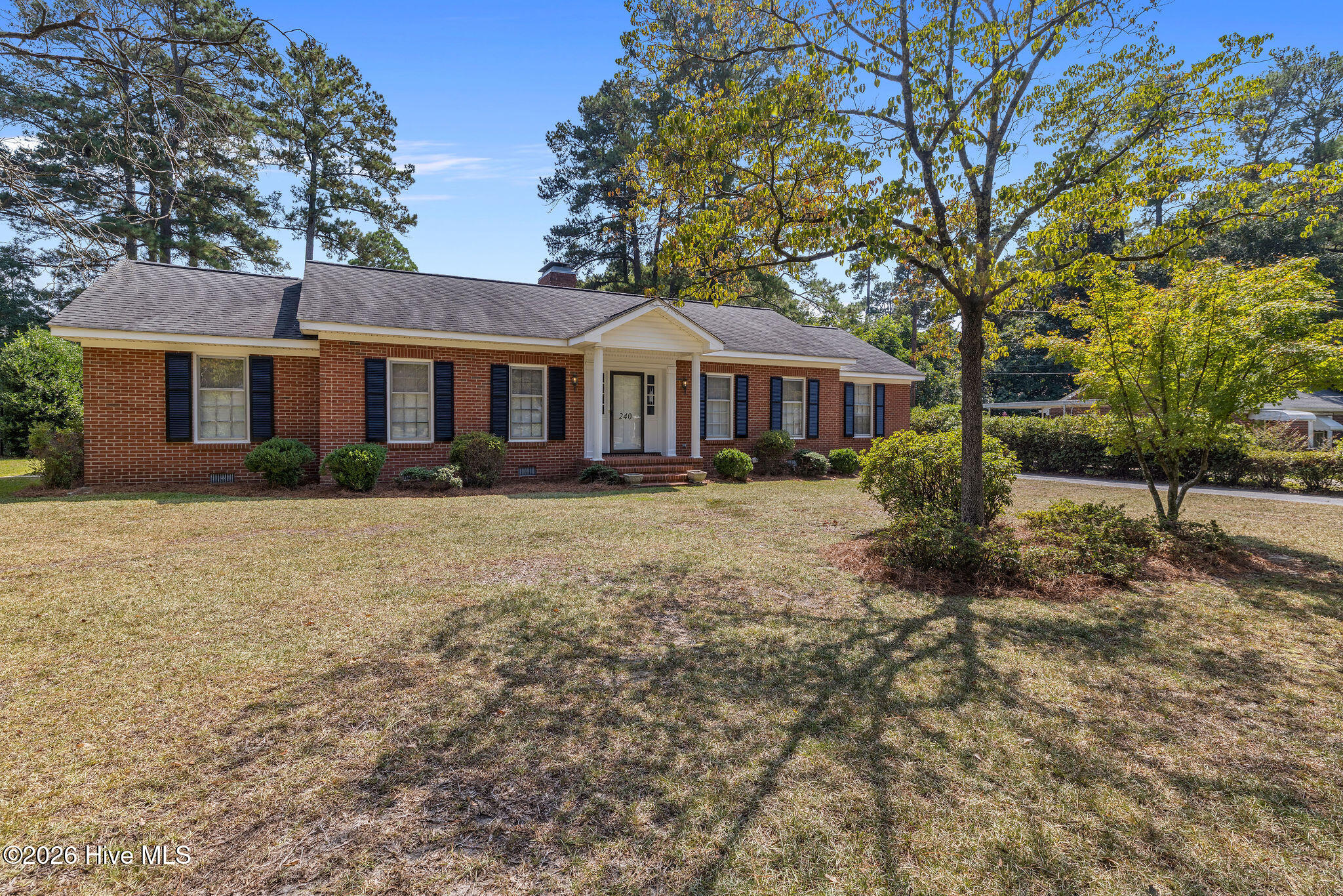 240 S Hillcrest Drive Property Photo 23