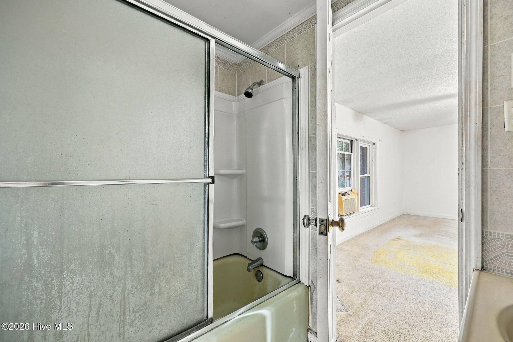 401 E Franklin Street Property Photo 22