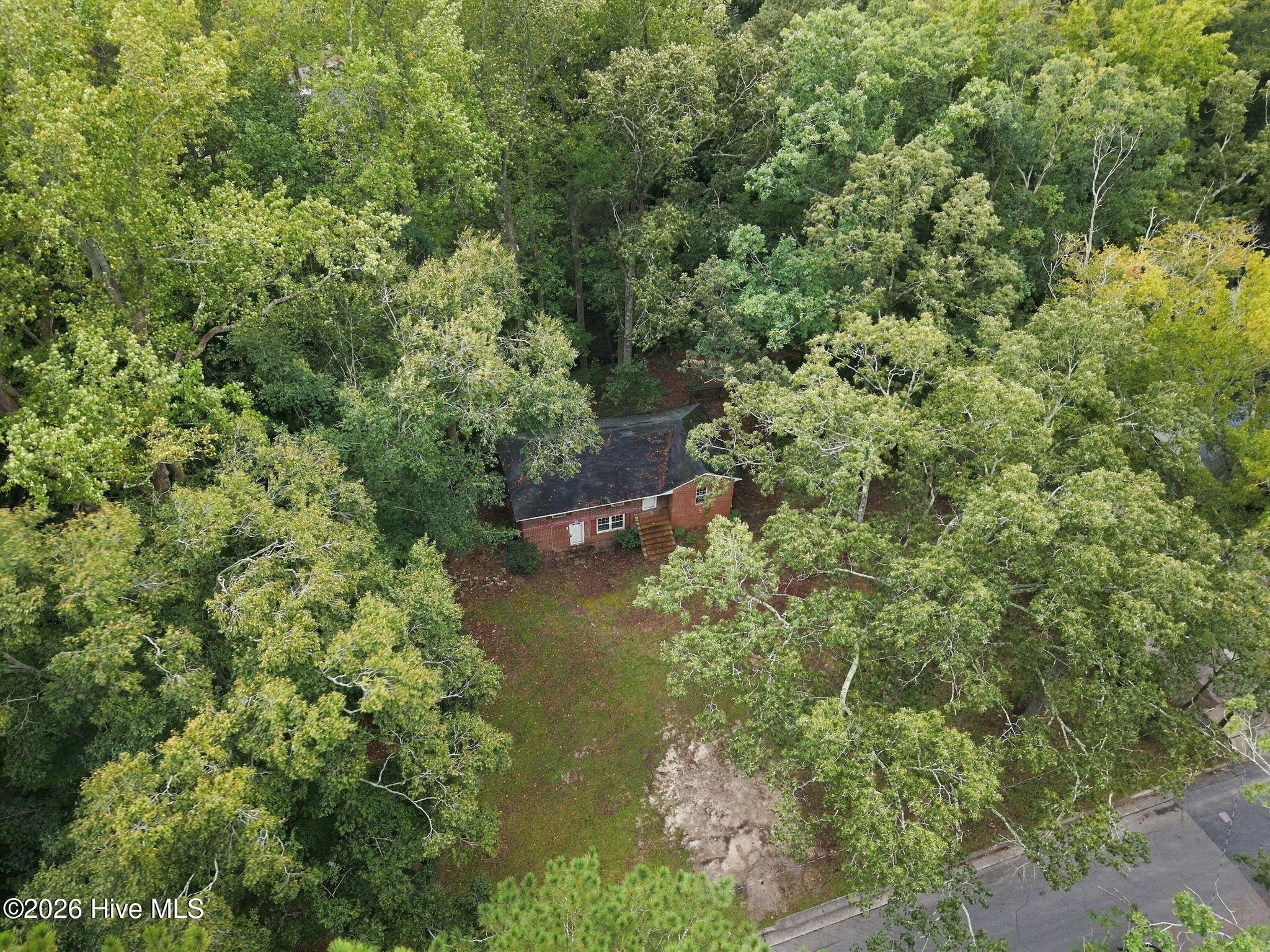 401 E Franklin Street Property Photo 42