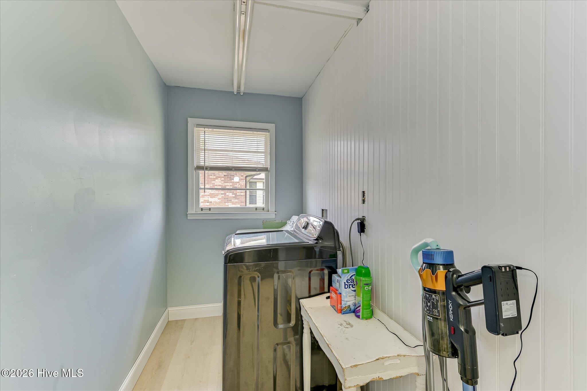 634 Victoria Drive Property Photo 25