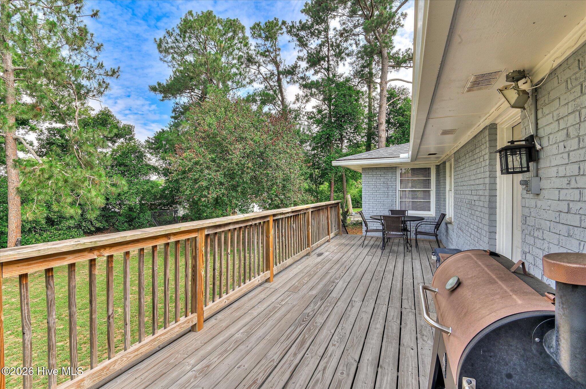 634 Victoria Drive Property Photo 34