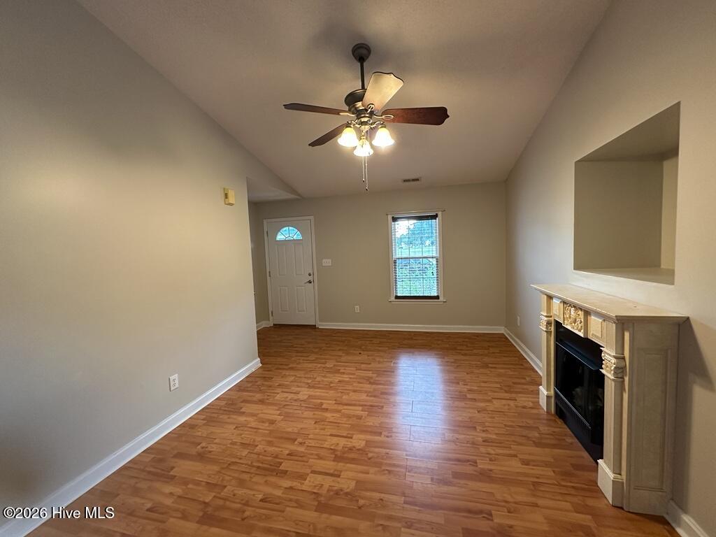 338 Winners Circle N - Property Photo 3