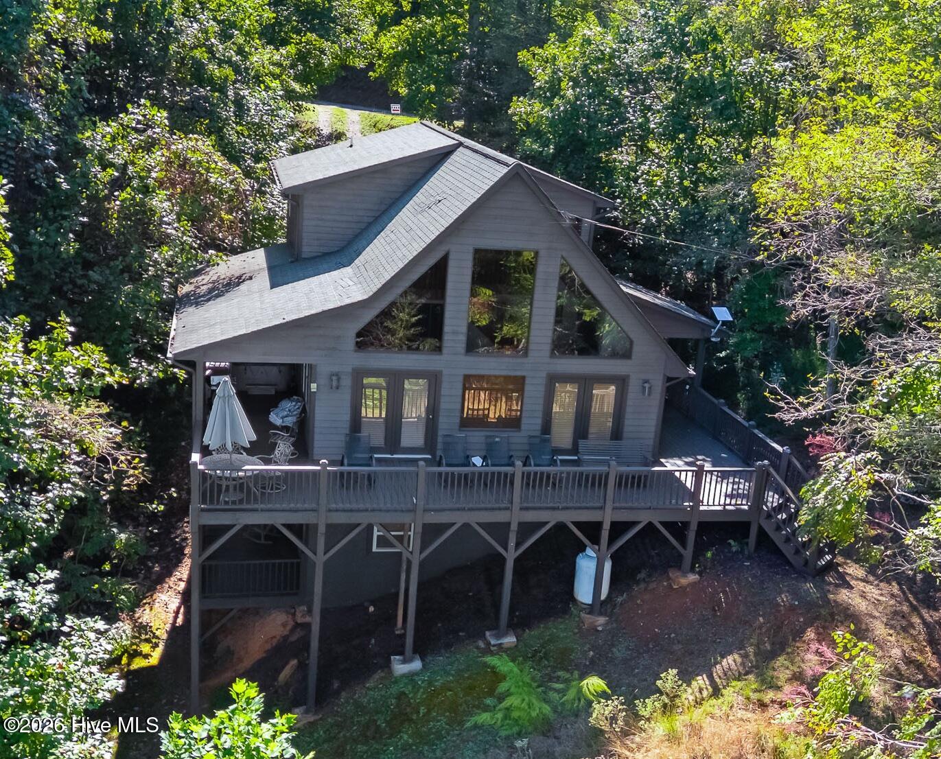 660 Buck Ridge Drive Property Photo 1