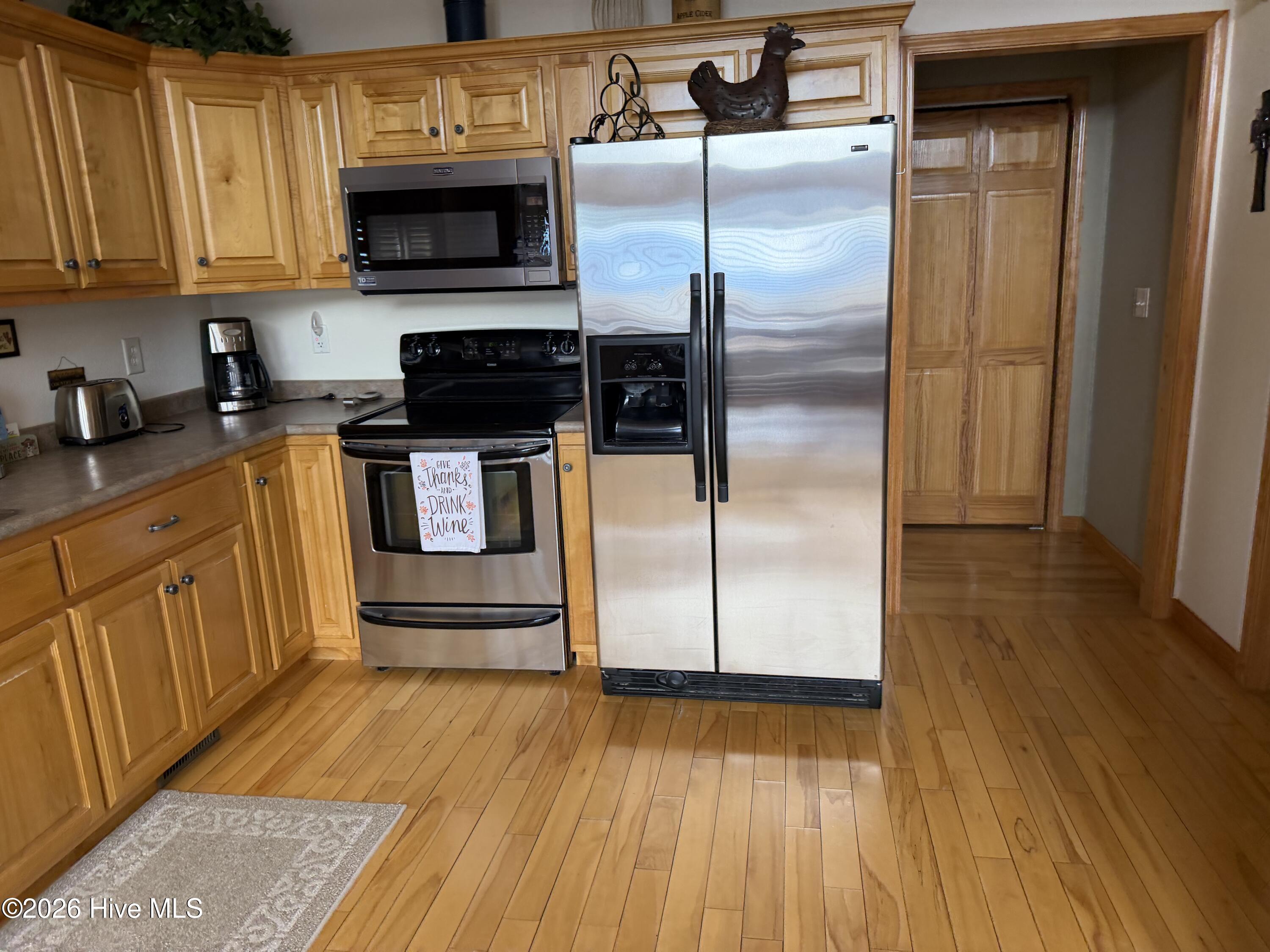 660 Buck Ridge Drive Property Photo 6