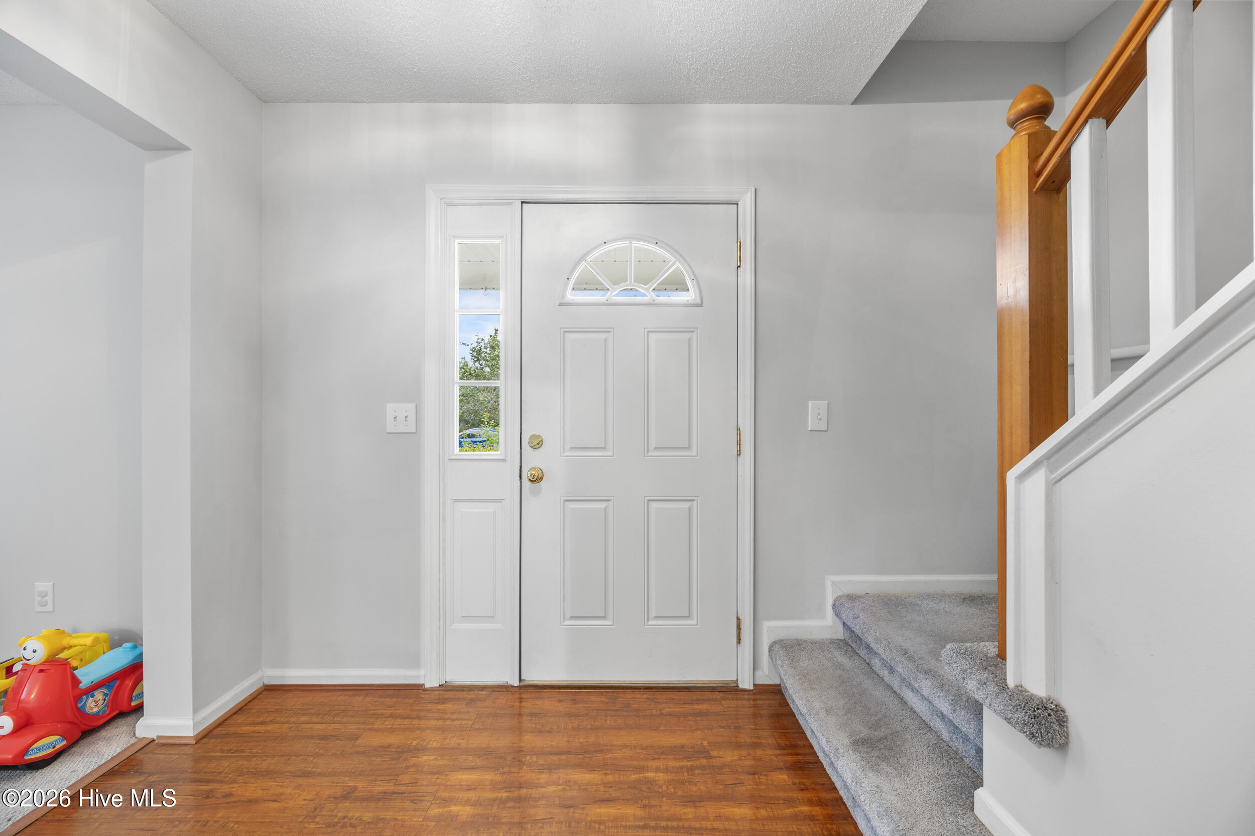 4918 Split Rail Drive Property Photo 7