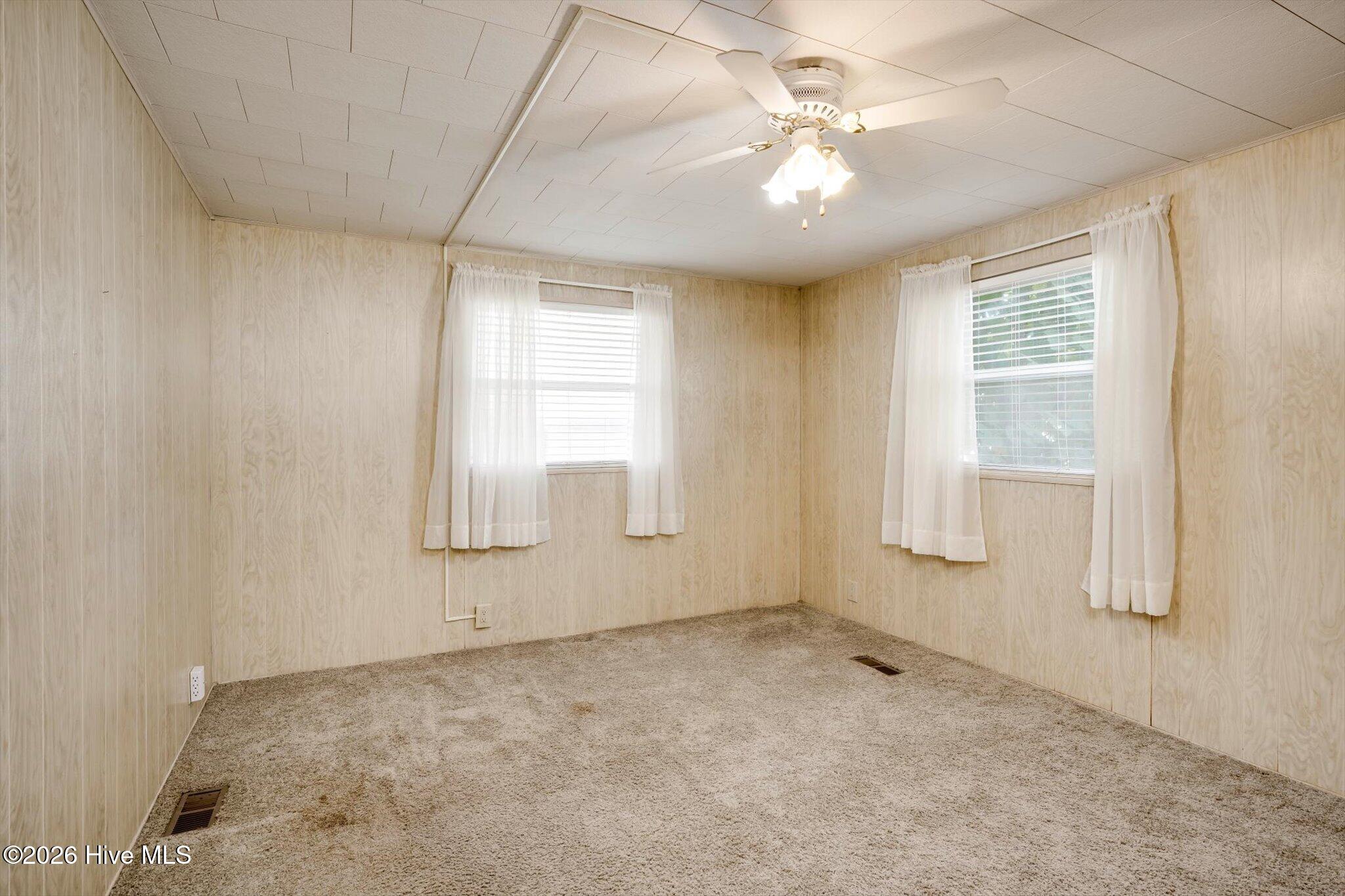 4603 Lake Front Drive Property Photo 17
