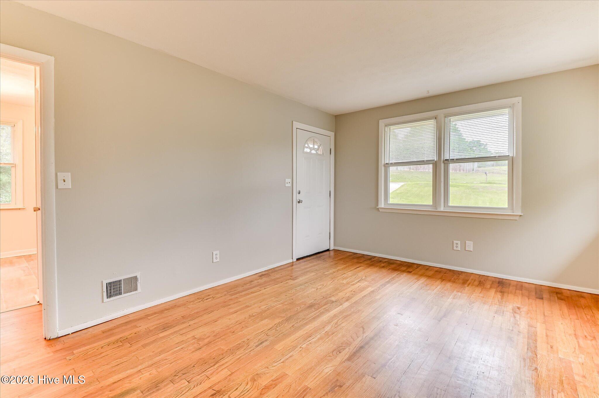 2236 Walden Drive Property Photo 4