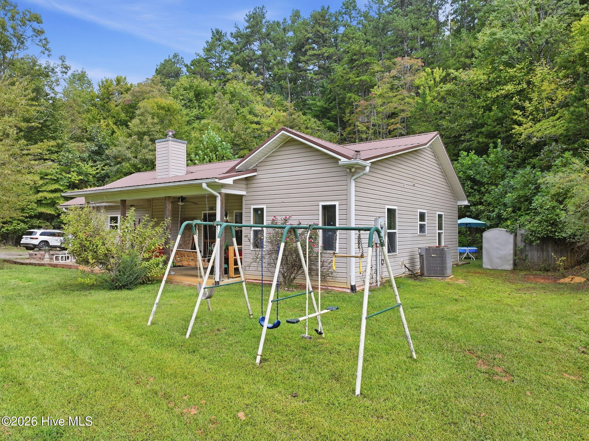 6844 Martins Creek Road Property Photo 8
