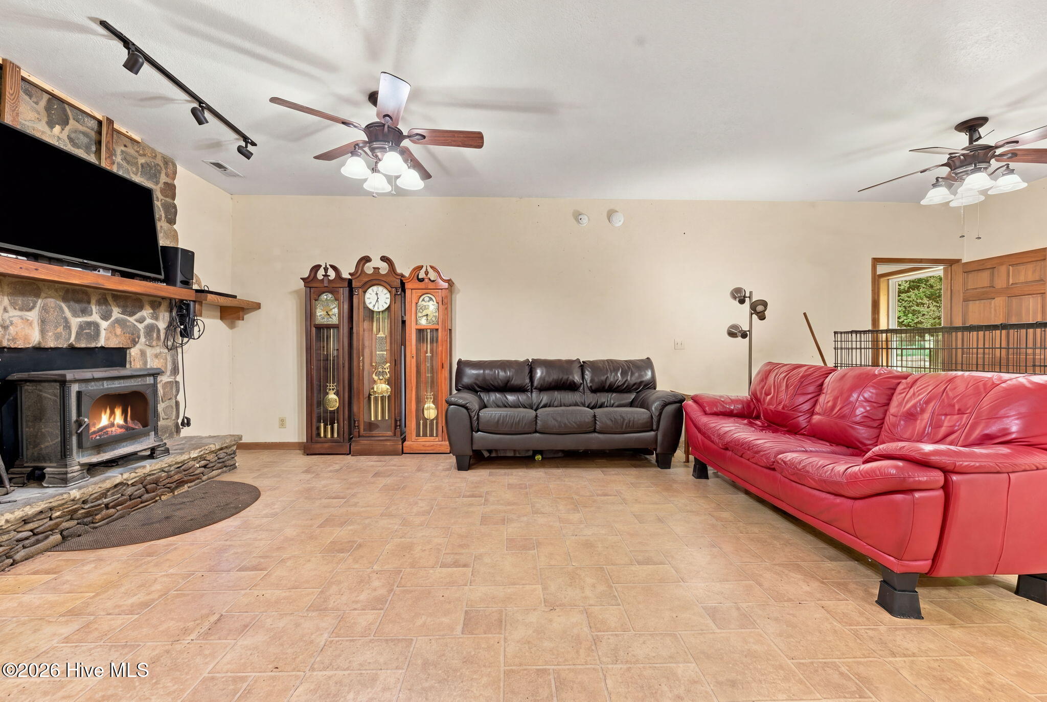 6844 Martins Creek Road Property Photo 16