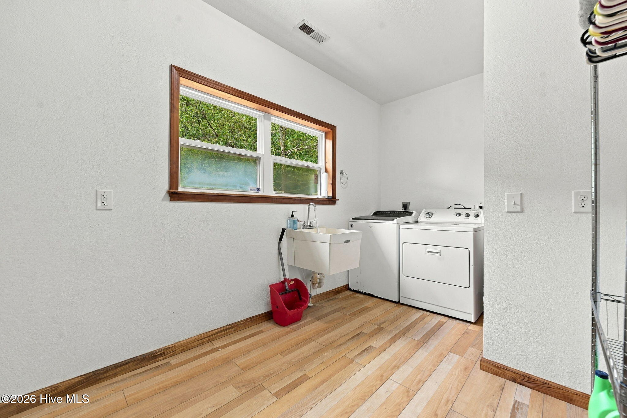 6844 Martins Creek Road Property Photo 23