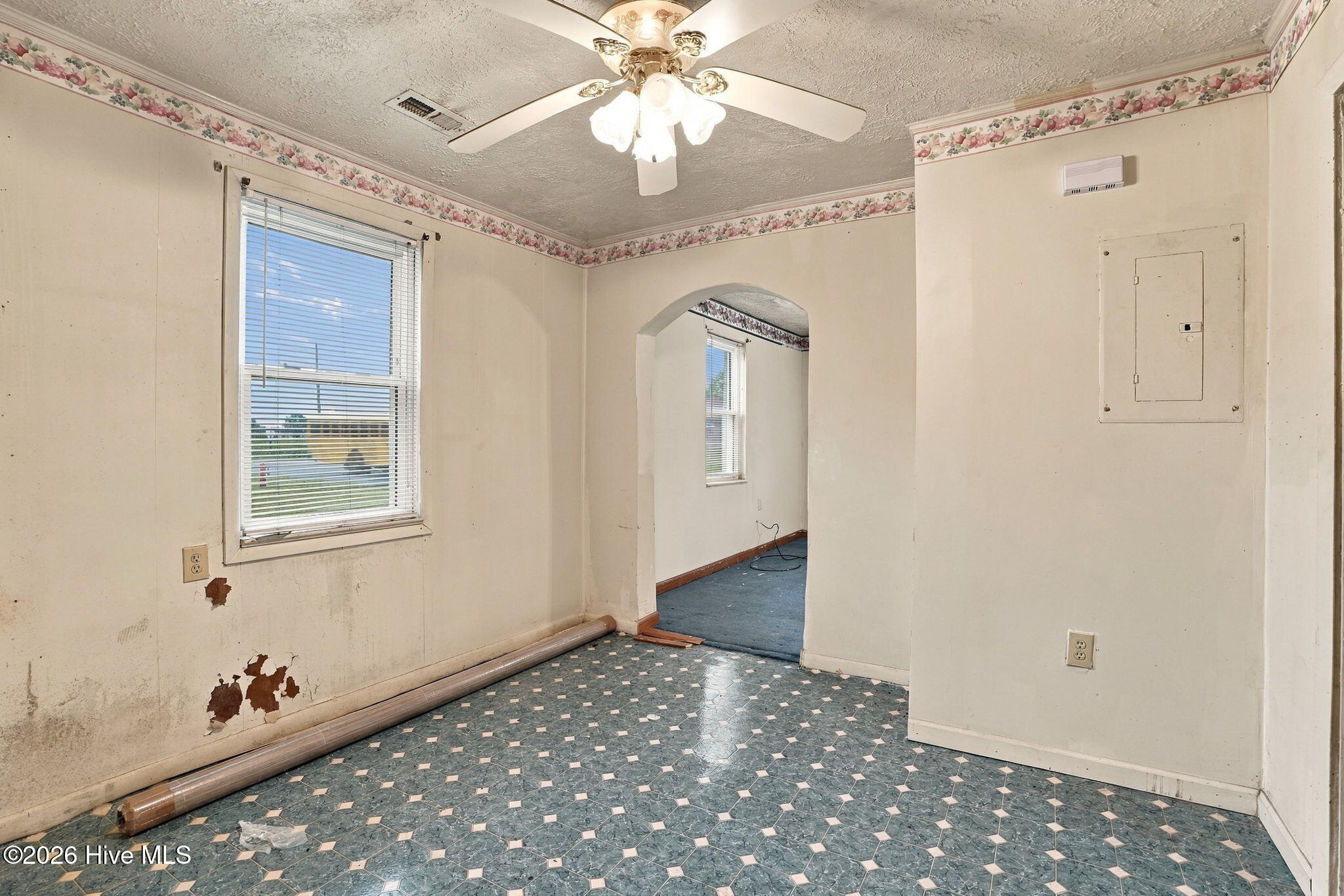 305 N Charles Street Property Photo 27