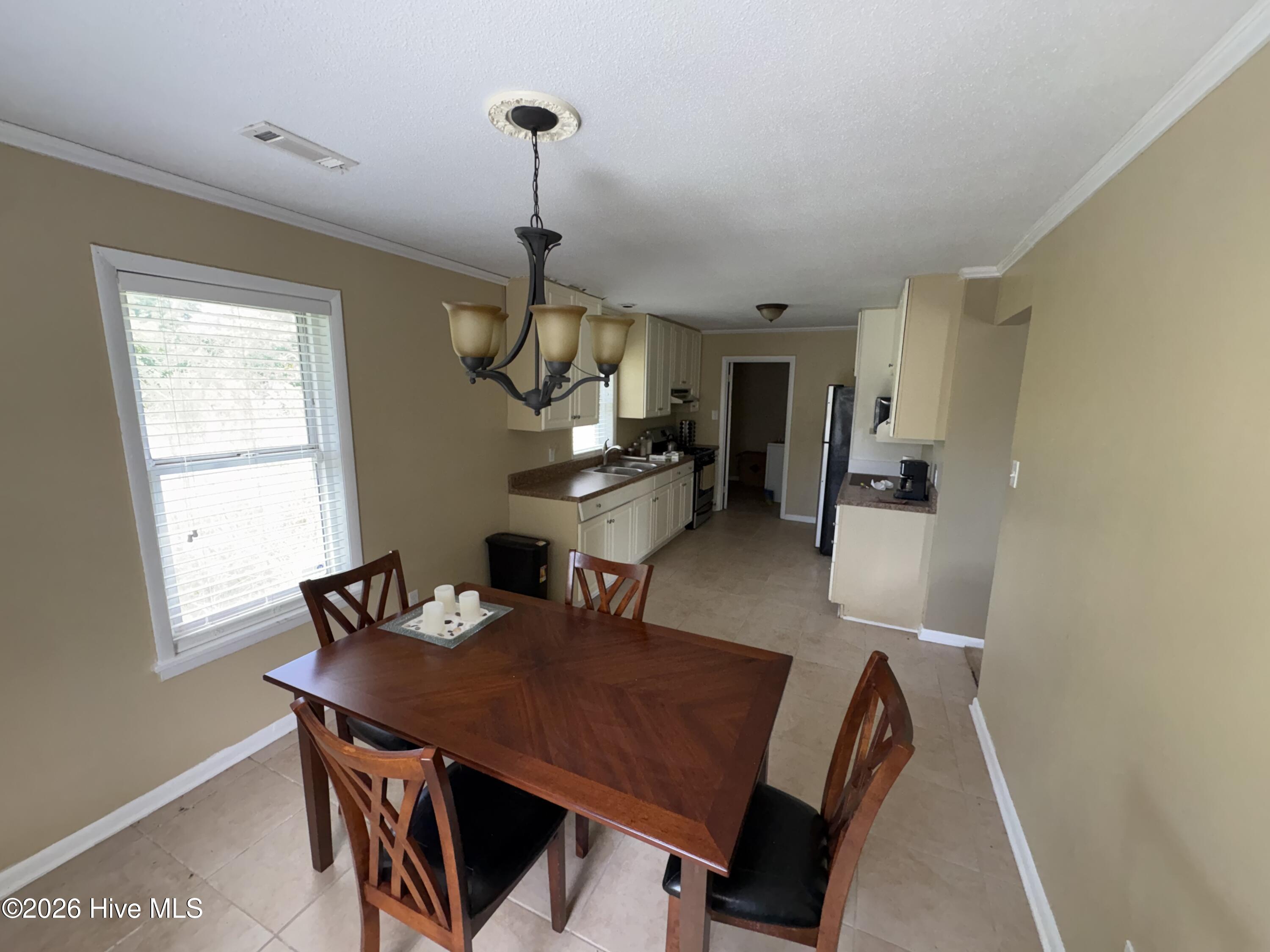 2903 Cooper Court Property Photo 1